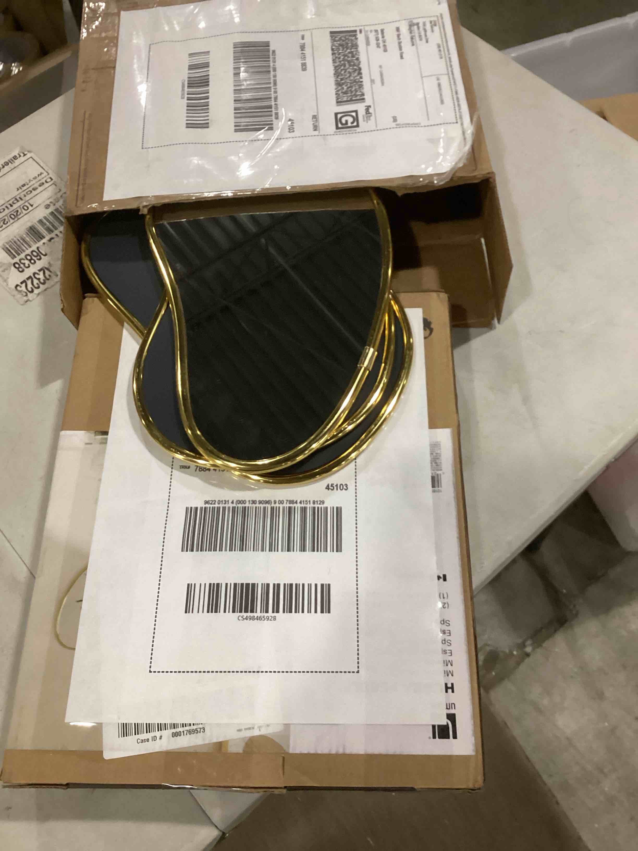 https://s3.amazonaws.com/lotting-images-prod/bidfta/GRN4038089_1708440078908.jpeg