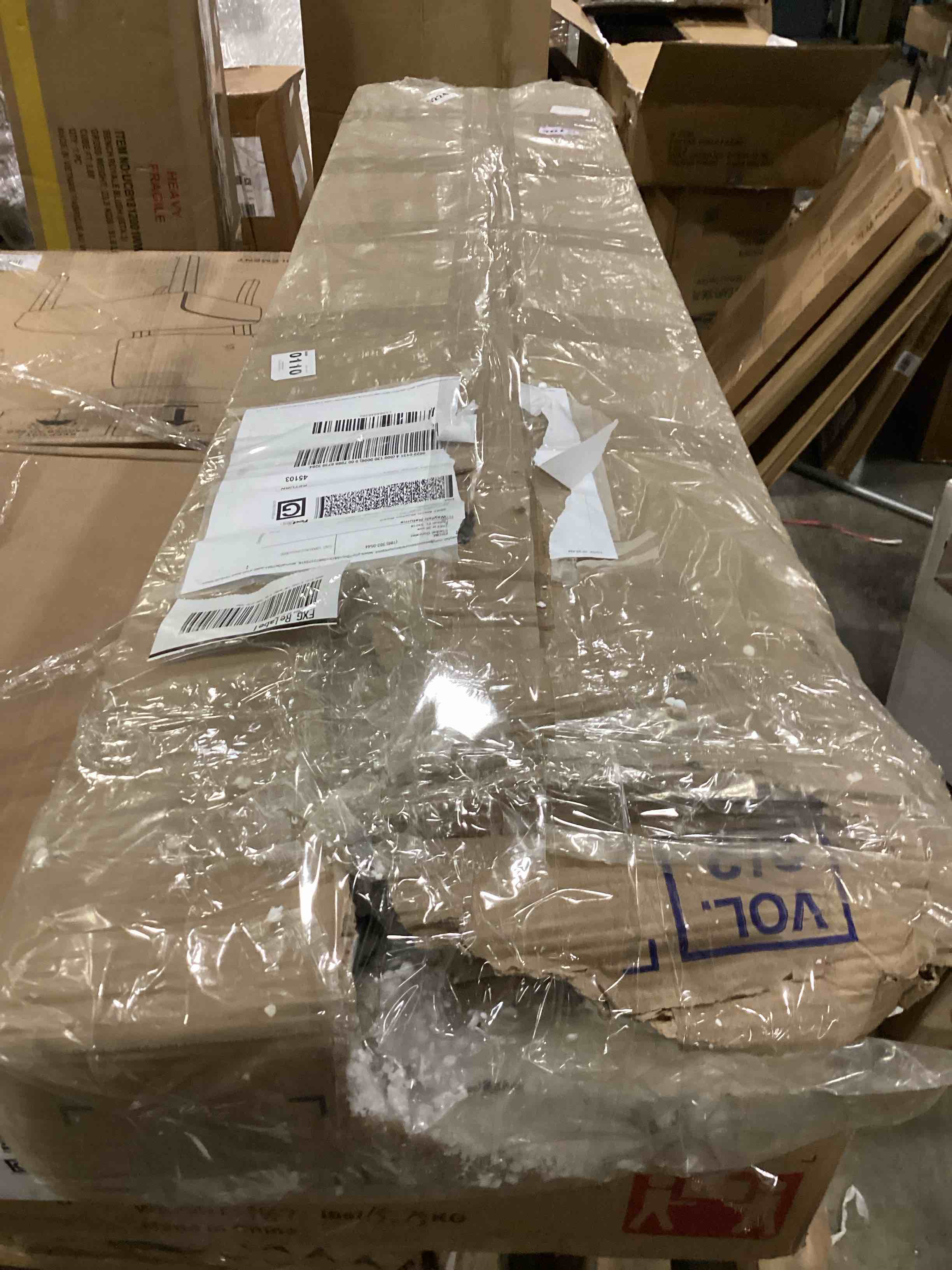 https://s3.amazonaws.com/lotting-images-prod/bidfta/GRN4038125_1708451539894.jpeg