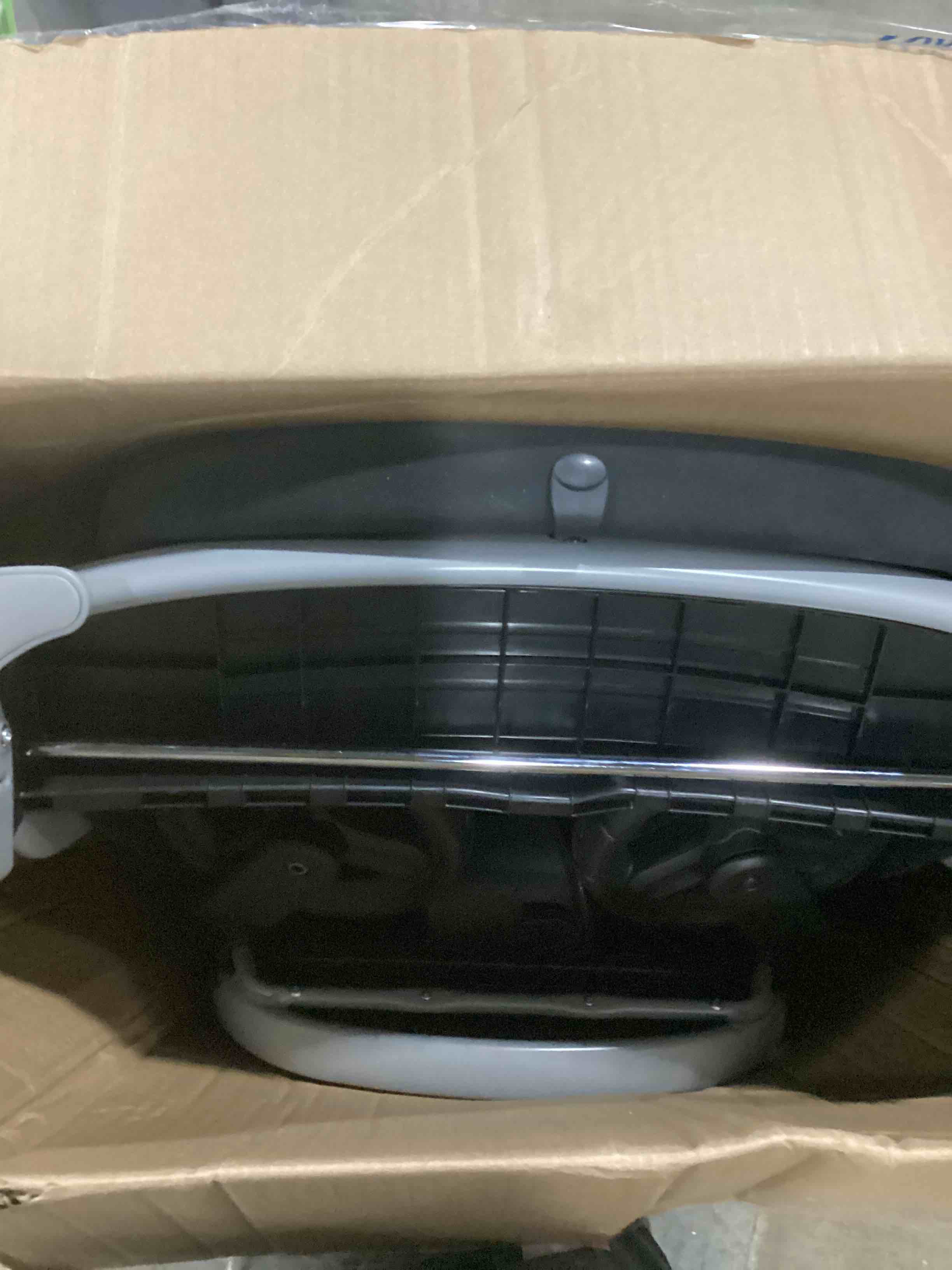 https://s3.amazonaws.com/lotting-images-prod/bidfta/GRN4039053_1707501925231.jpeg