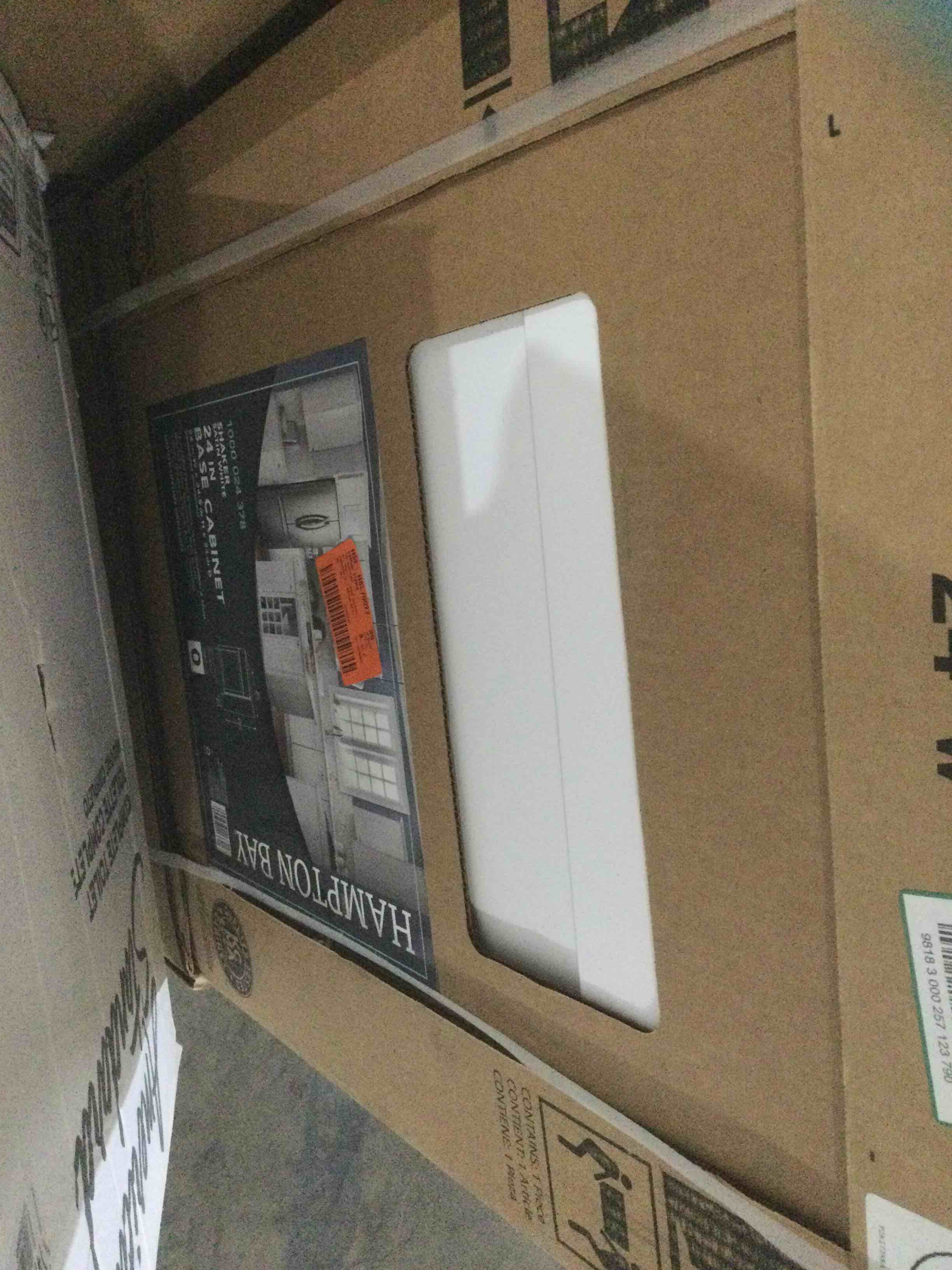 https://s3.amazonaws.com/lotting-images-prod/bidfta/GRN4066972_1698152333438.jpeg