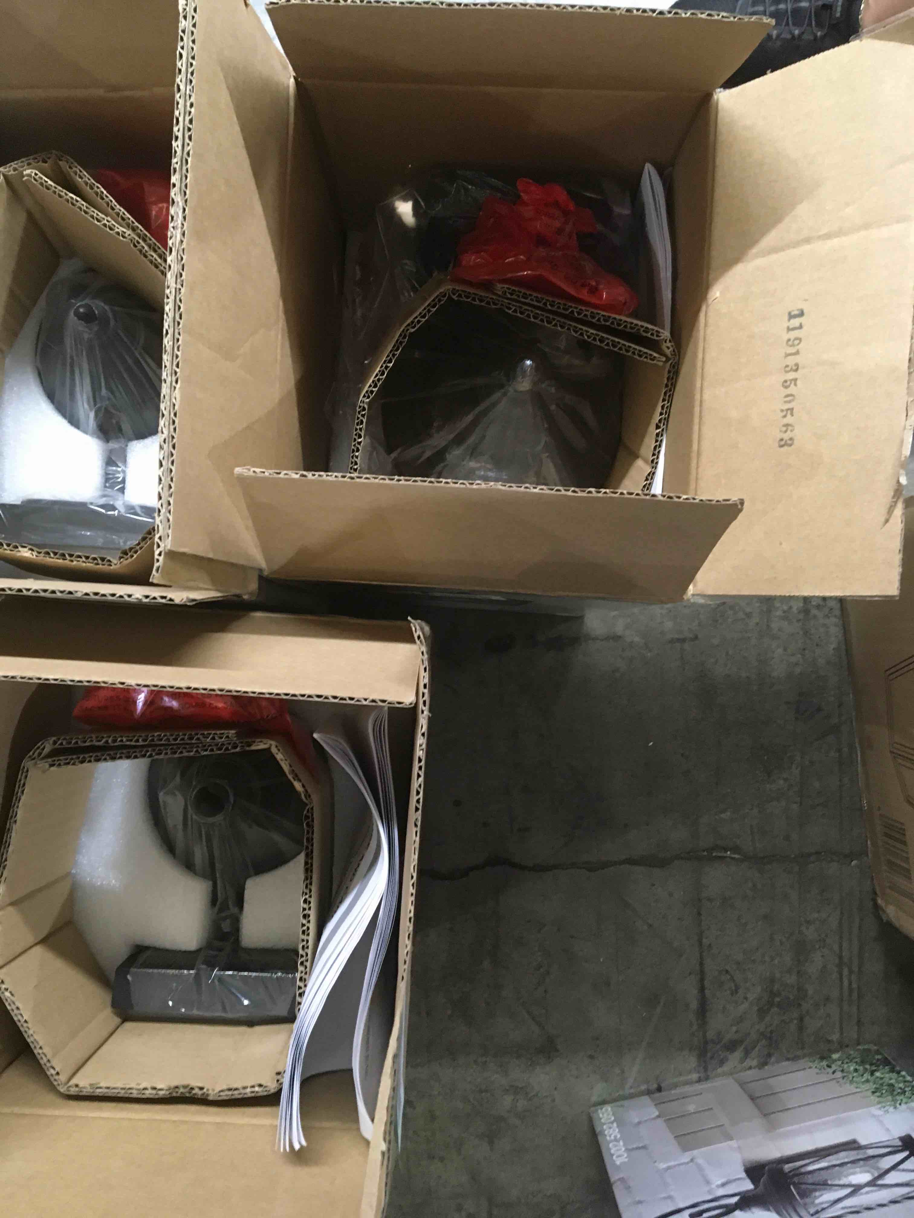 https://s3.amazonaws.com/lotting-images-prod/bidfta/GRN4068488_1687353976142.jpeg
