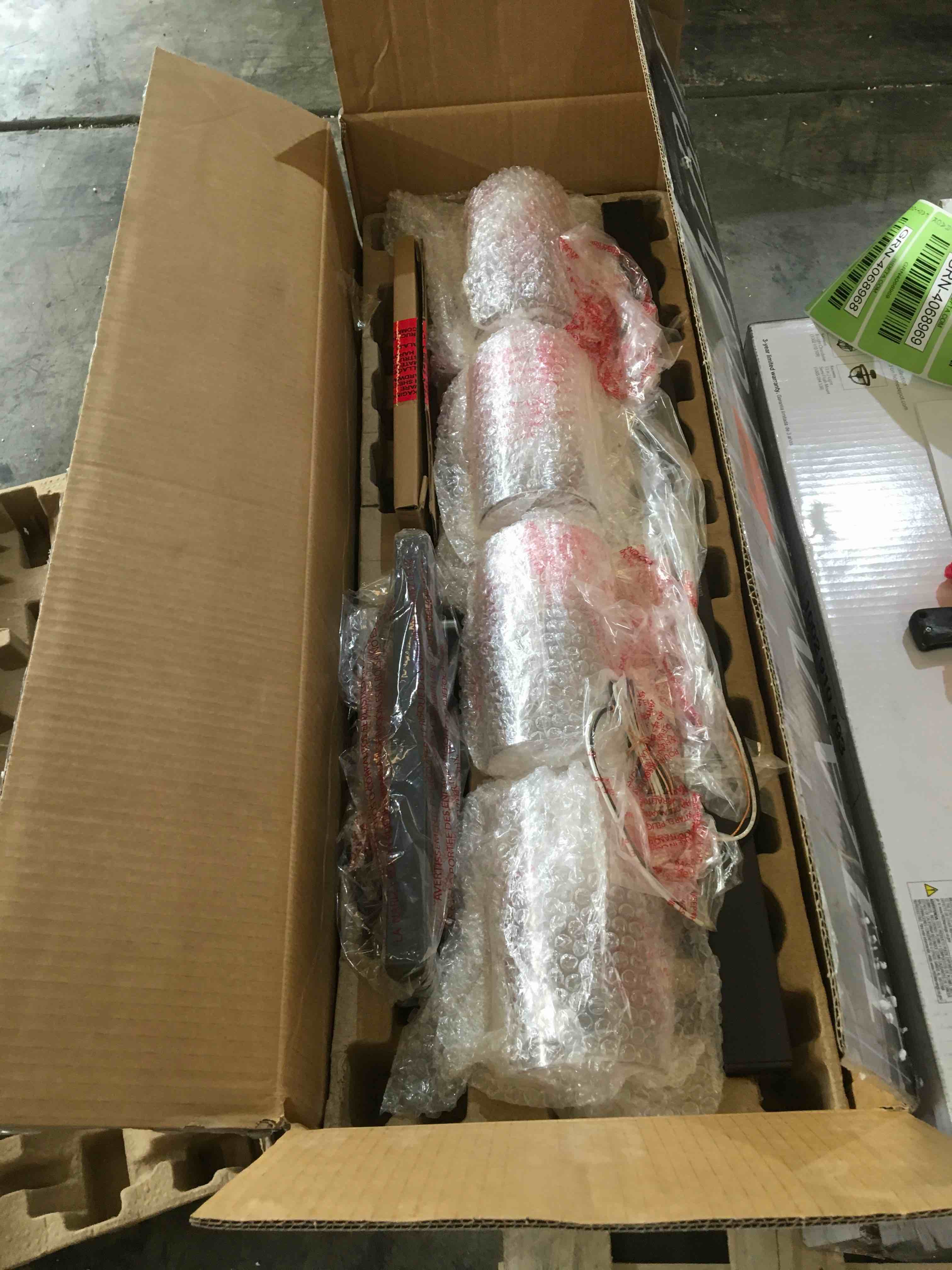 https://s3.amazonaws.com/lotting-images-prod/bidfta/GRN4068967_1687960689644.jpeg