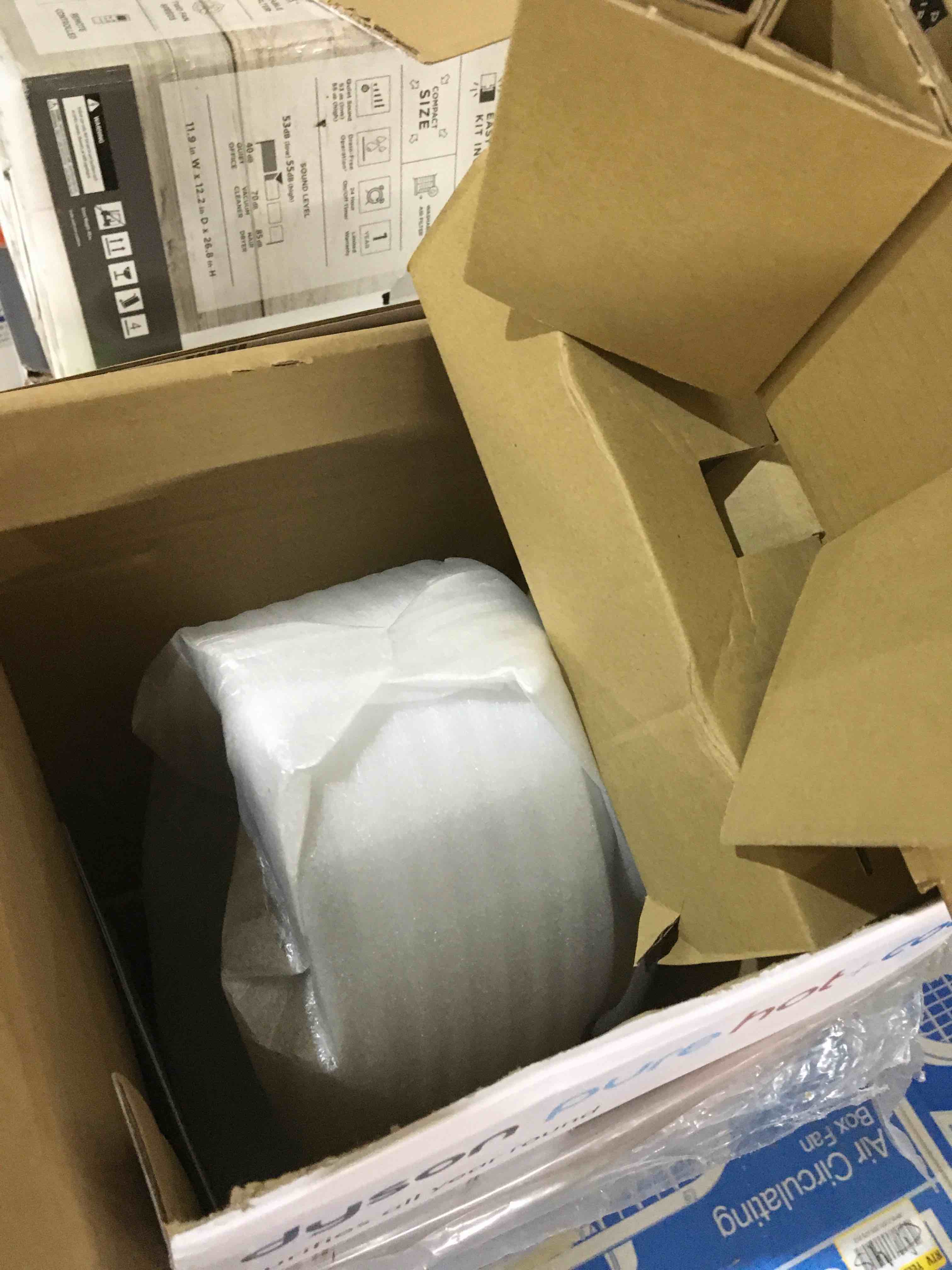 https://s3.amazonaws.com/lotting-images-prod/bidfta/GRN4069180_1688390389633.jpeg