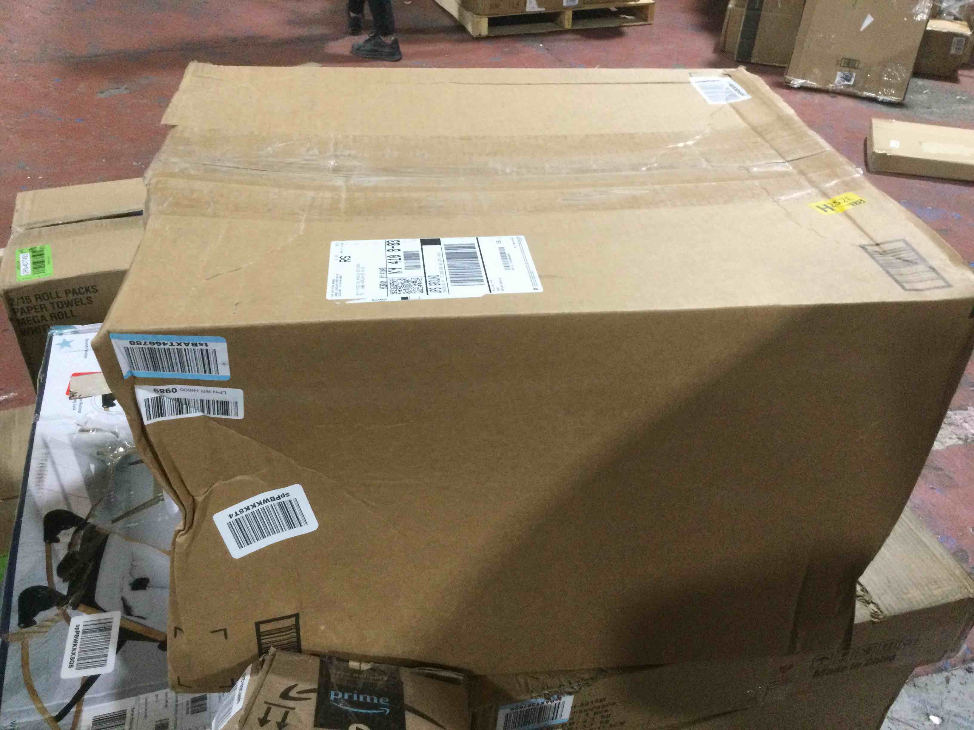 https://s3.amazonaws.com/lotting-images-prod/bidfta/GRN4077500_1708462644466.jpeg