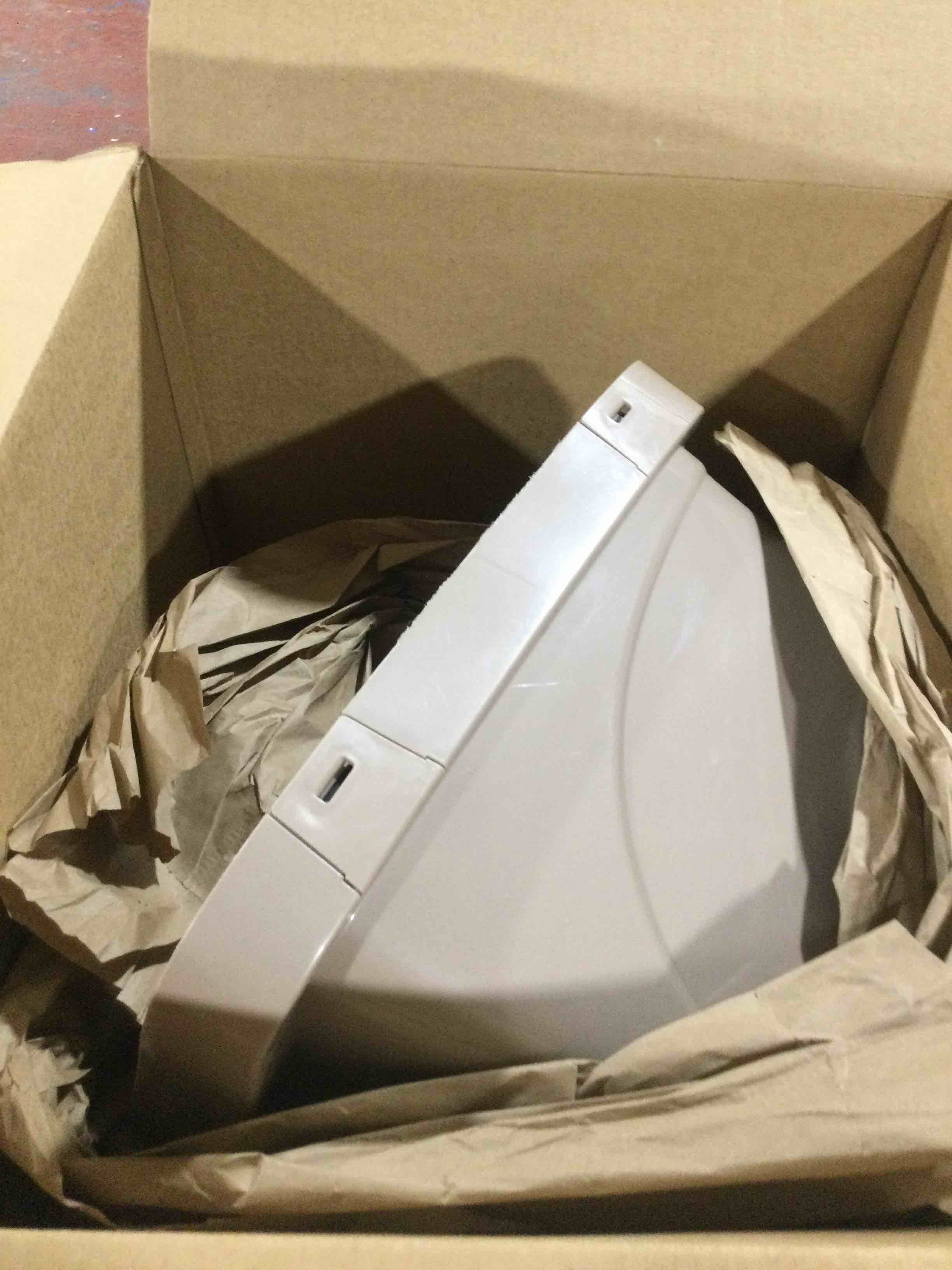 https://s3.amazonaws.com/lotting-images-prod/bidfta/GRN4077500_1708462676785.jpeg