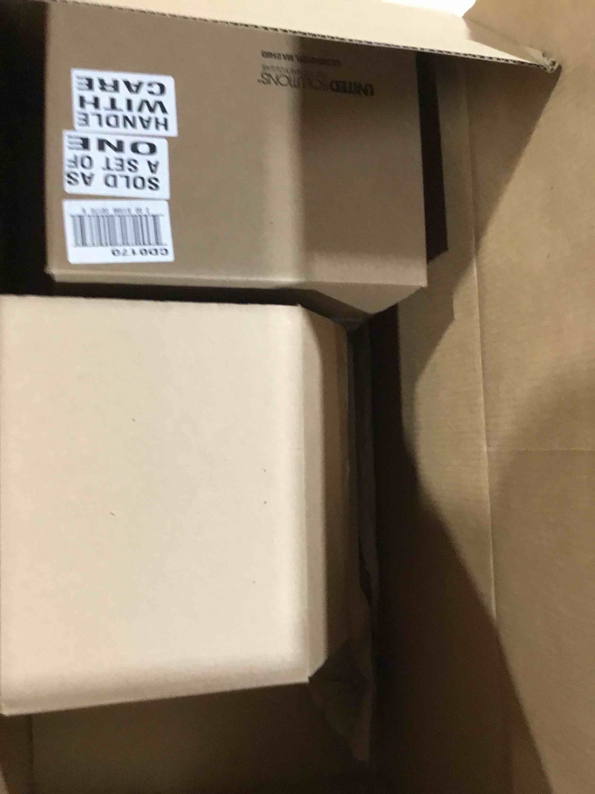 https://s3.amazonaws.com/lotting-images-prod/bidfta/GRN4077698_1708703781512.jpeg