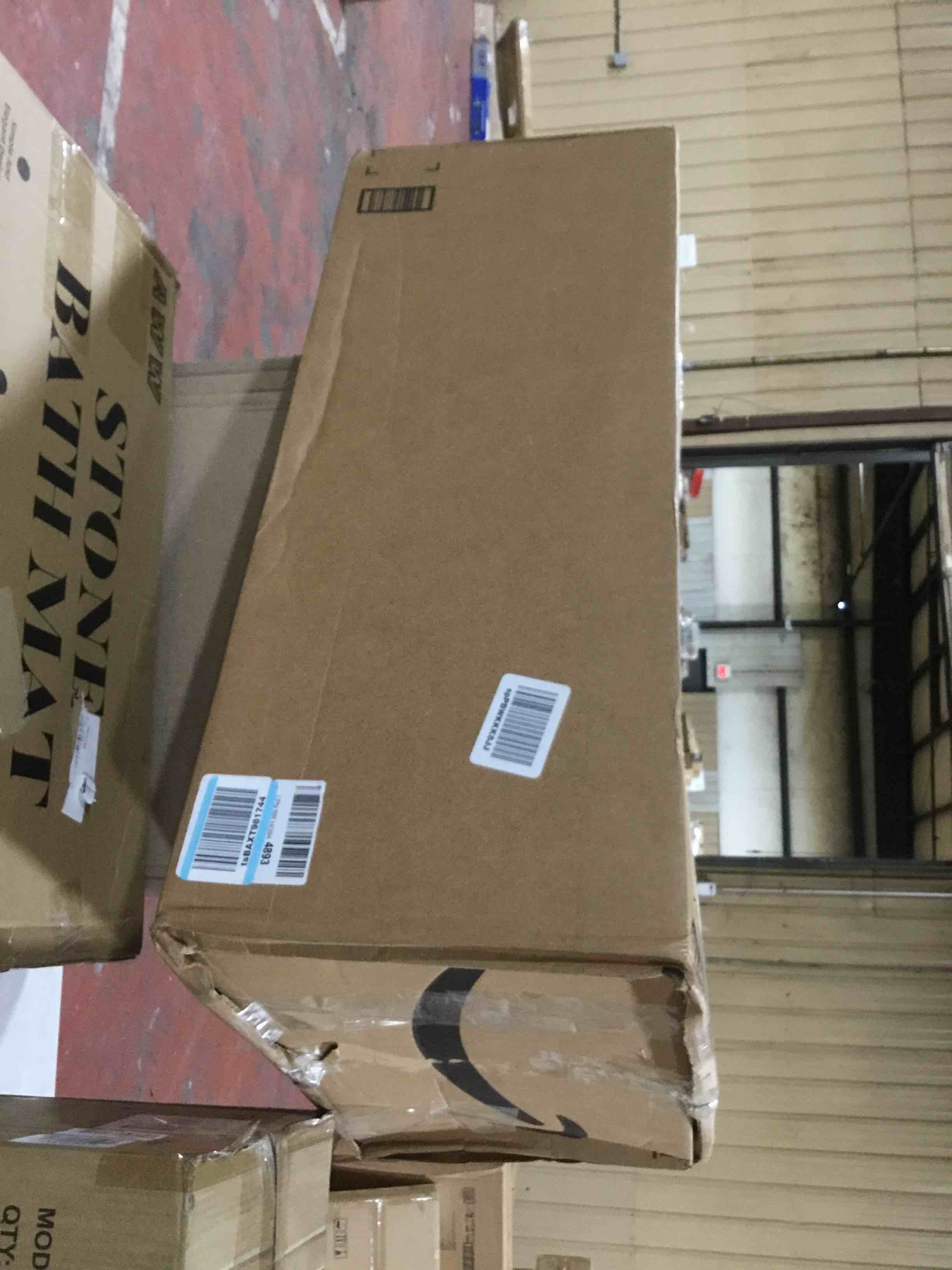 https://s3.amazonaws.com/lotting-images-prod/bidfta/GRN4077703_1708705585291.jpeg