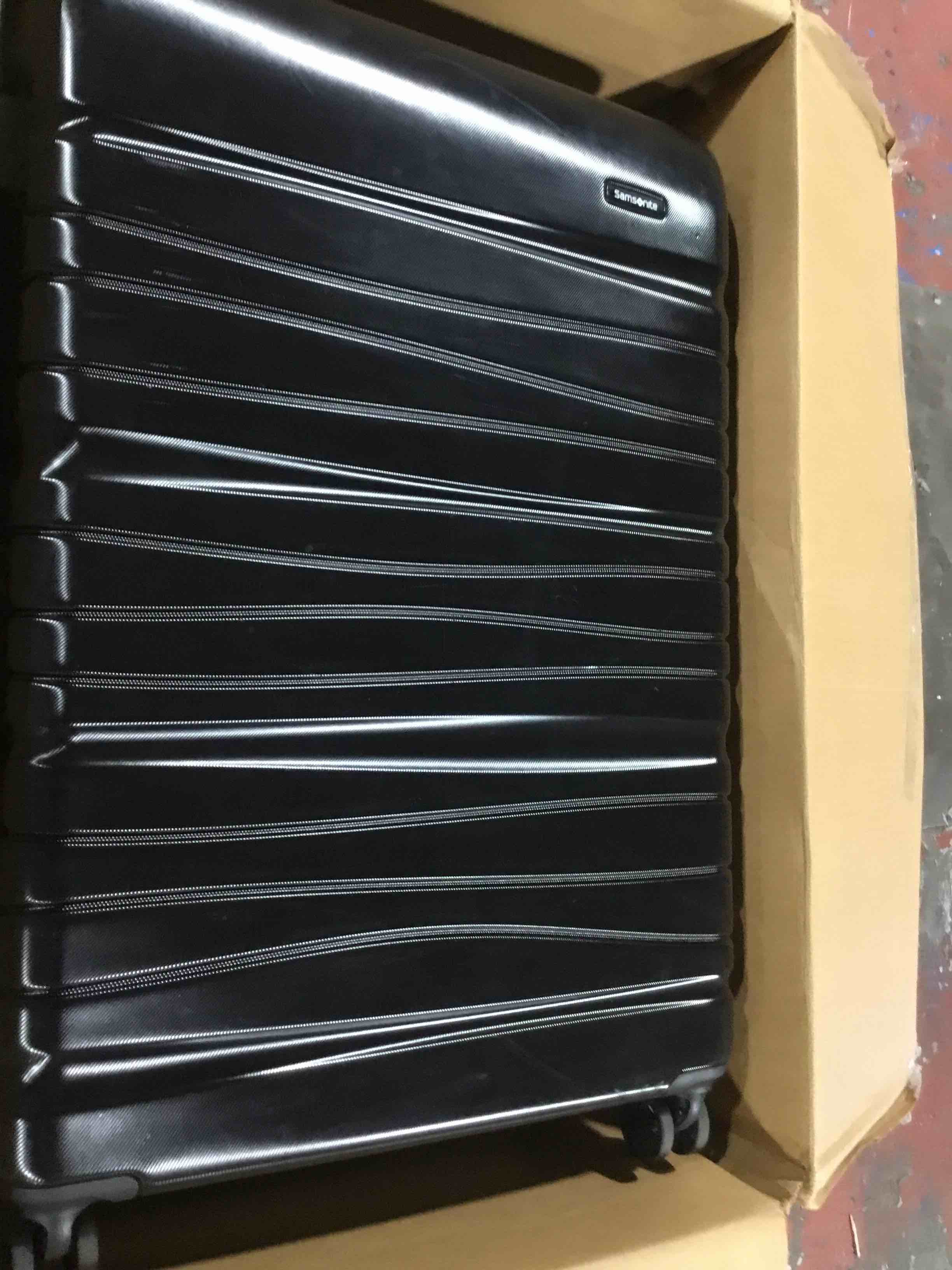 https://s3.amazonaws.com/lotting-images-prod/bidfta/GRN4077703_1708705639520.jpeg