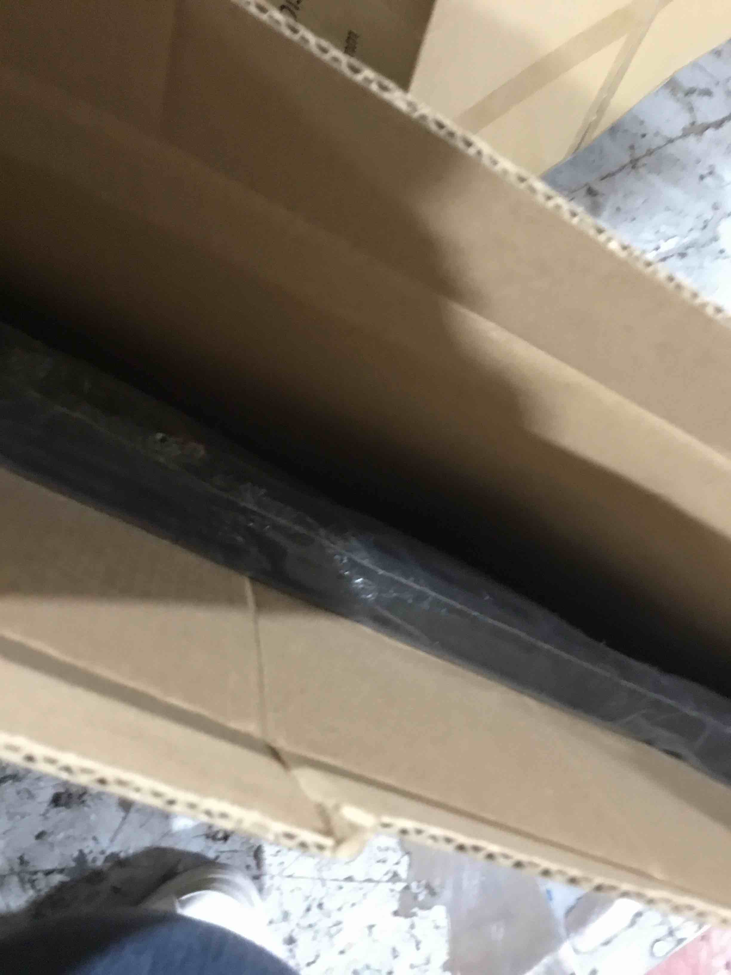 https://s3.amazonaws.com/lotting-images-prod/bidfta/GRN4077706_1708707905994.jpeg