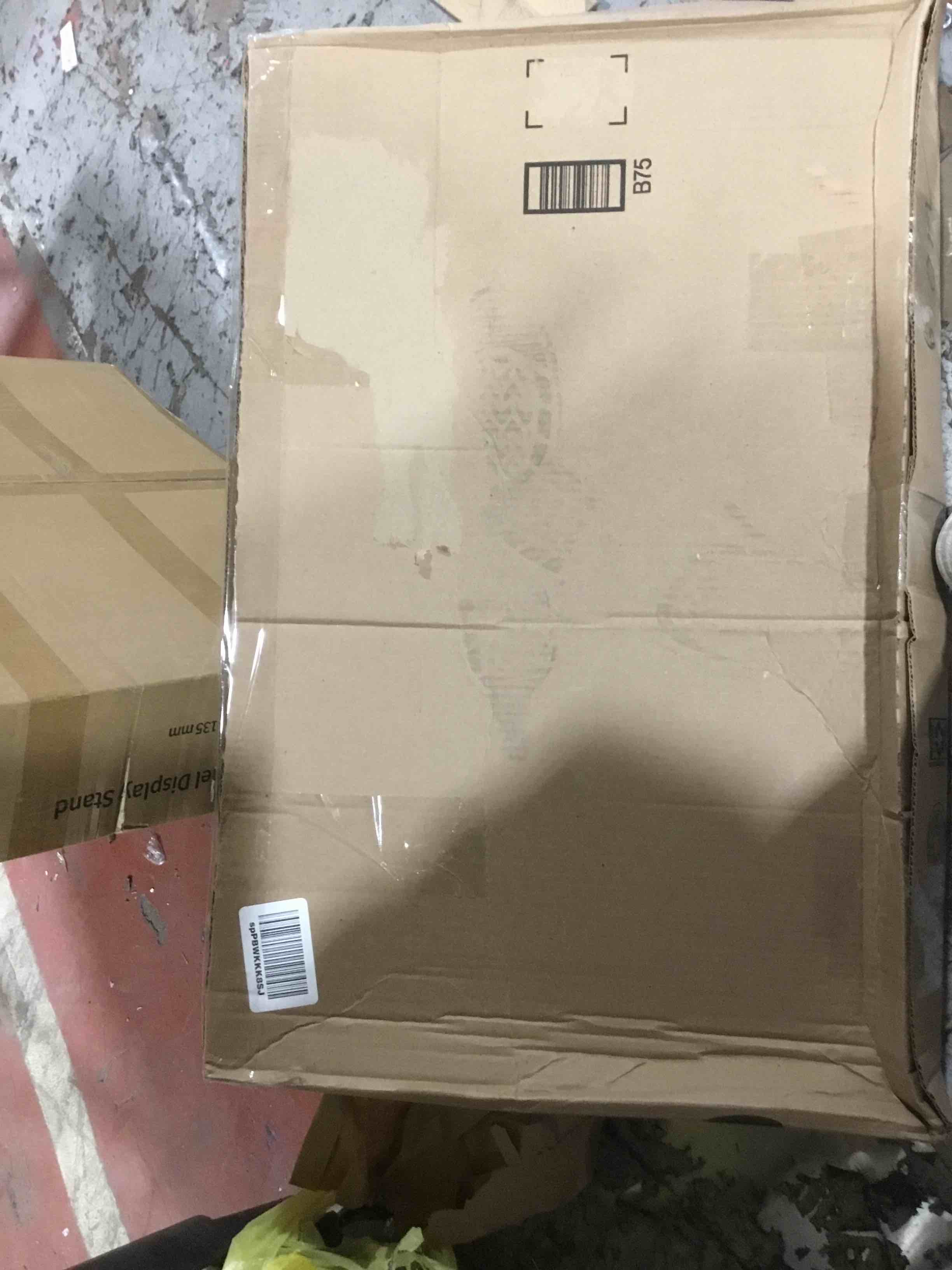 https://s3.amazonaws.com/lotting-images-prod/bidfta/GRN4077706_1708708003158.jpeg