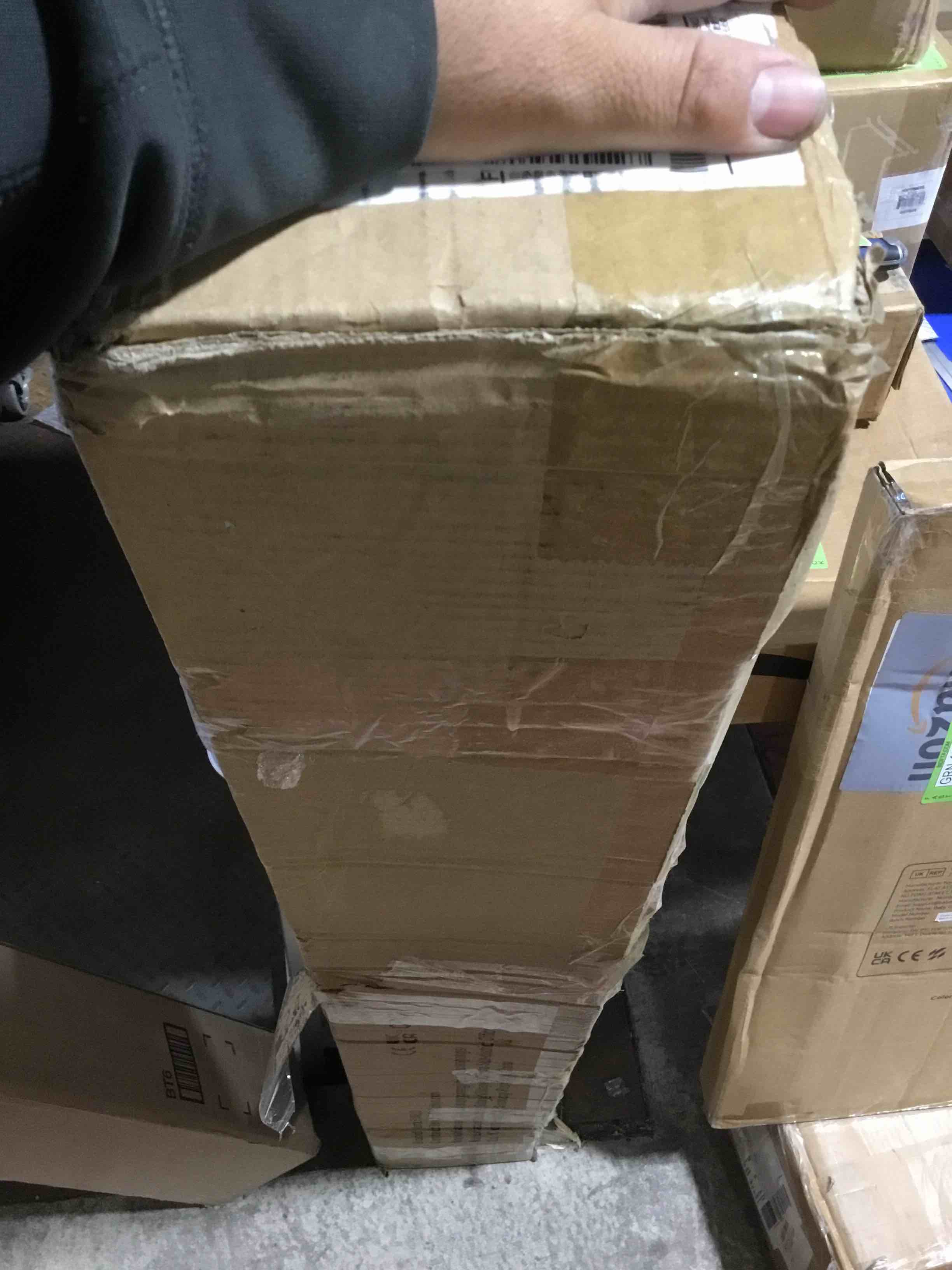 https://s3.amazonaws.com/lotting-images-prod/bidfta/GRN4078532_1710949523208.jpeg
