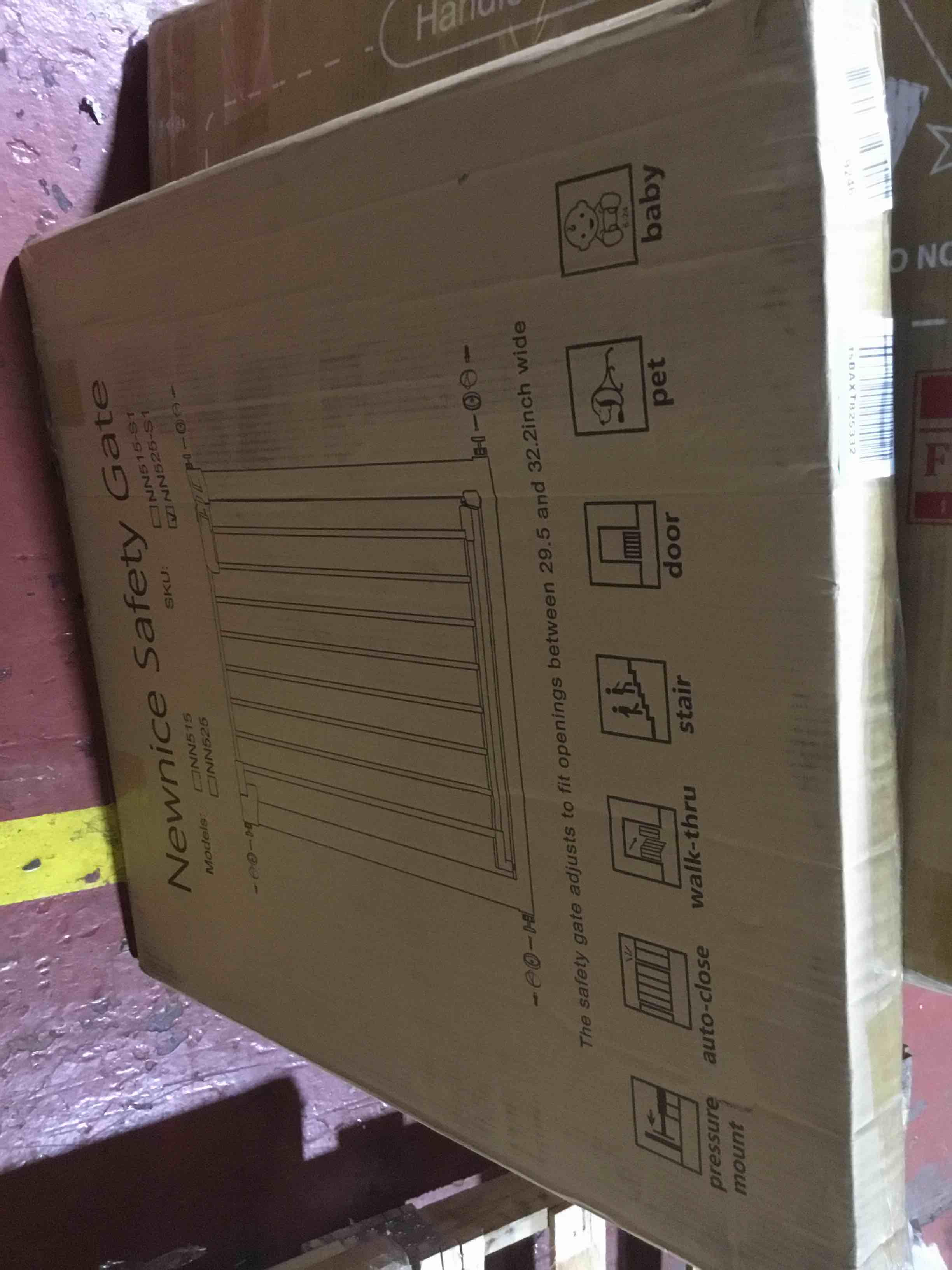 https://s3.amazonaws.com/lotting-images-prod/bidfta/GRN4078855_1712066060802.jpeg