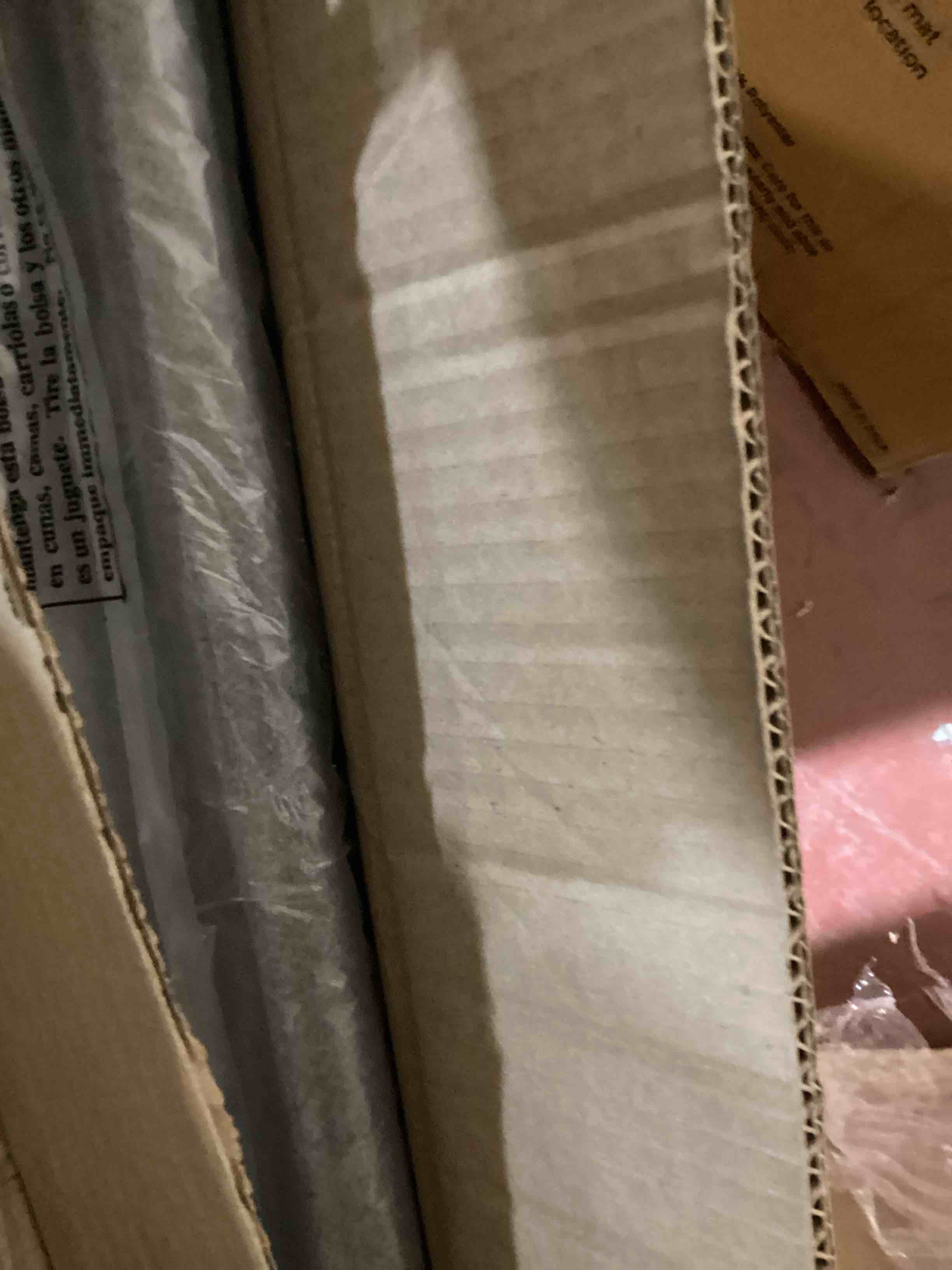 https://s3.amazonaws.com/lotting-images-prod/bidfta/GRN4079642_1708361401150.jpeg