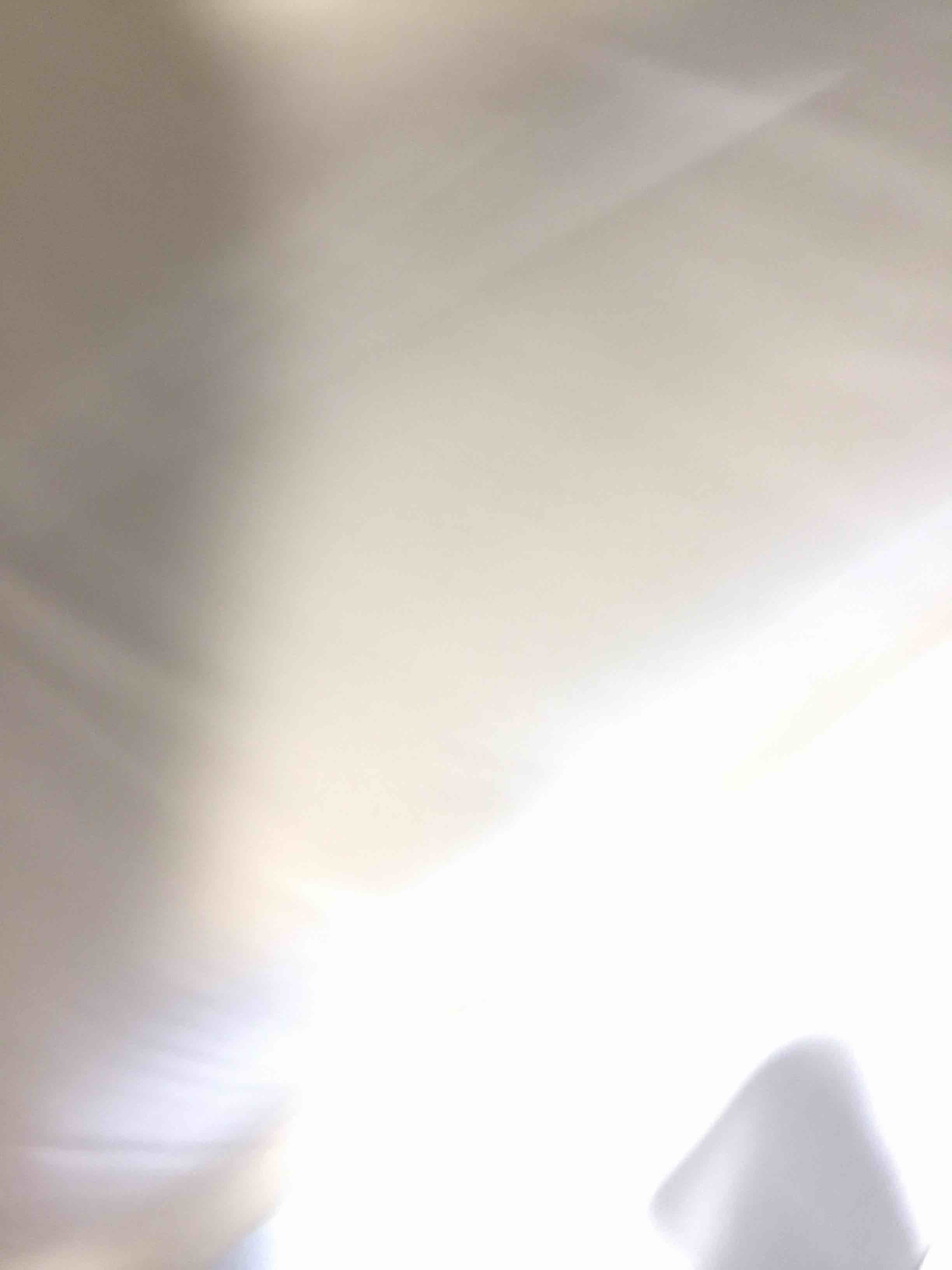 https://s3.amazonaws.com/lotting-images-prod/bidfta/GRN4080065_1709328049581.jpeg