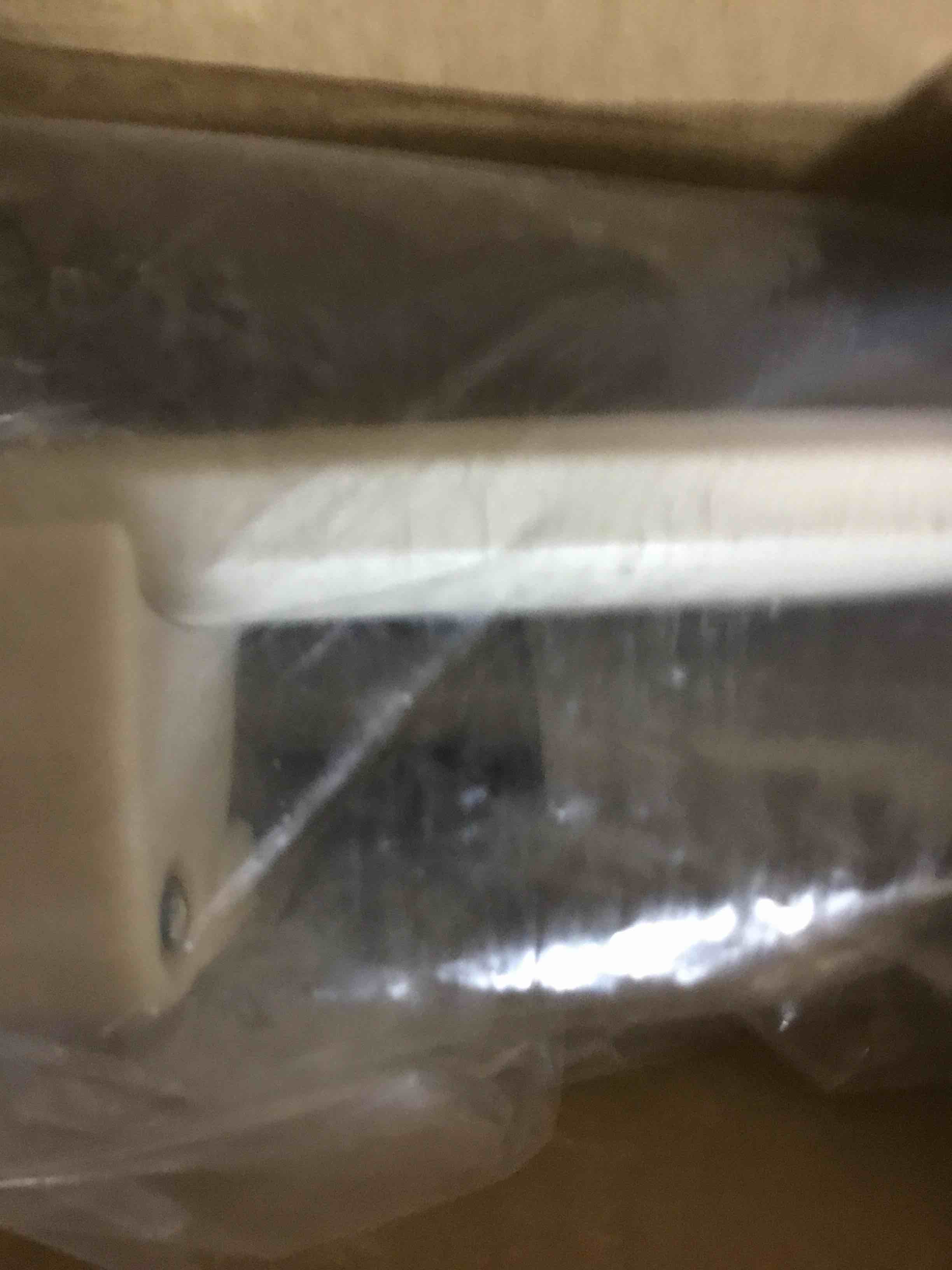 https://s3.amazonaws.com/lotting-images-prod/bidfta/GRN4080113_1709329661399.jpeg