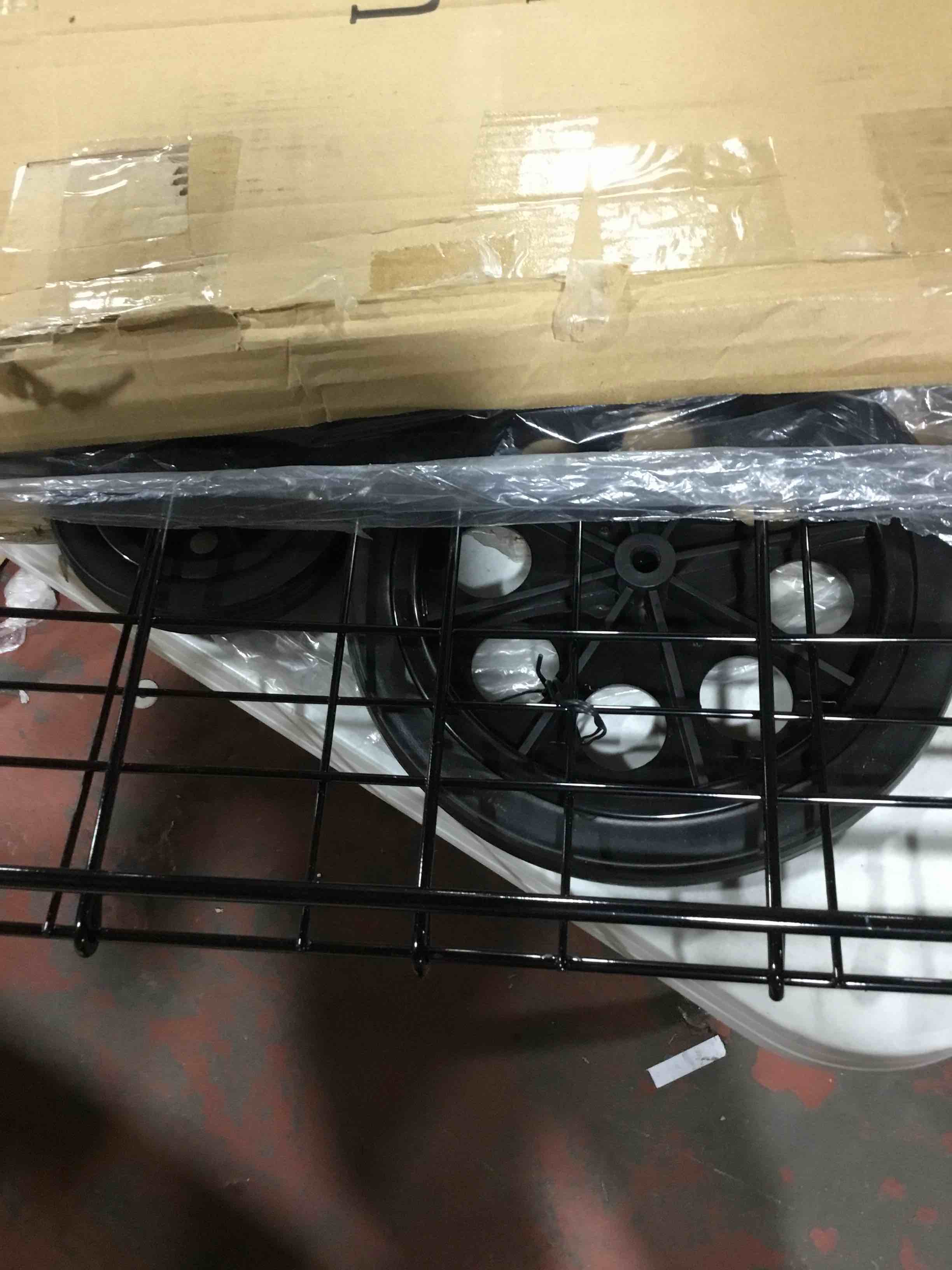 https://s3.amazonaws.com/lotting-images-prod/bidfta/GRN4089150_1711122162181.jpeg