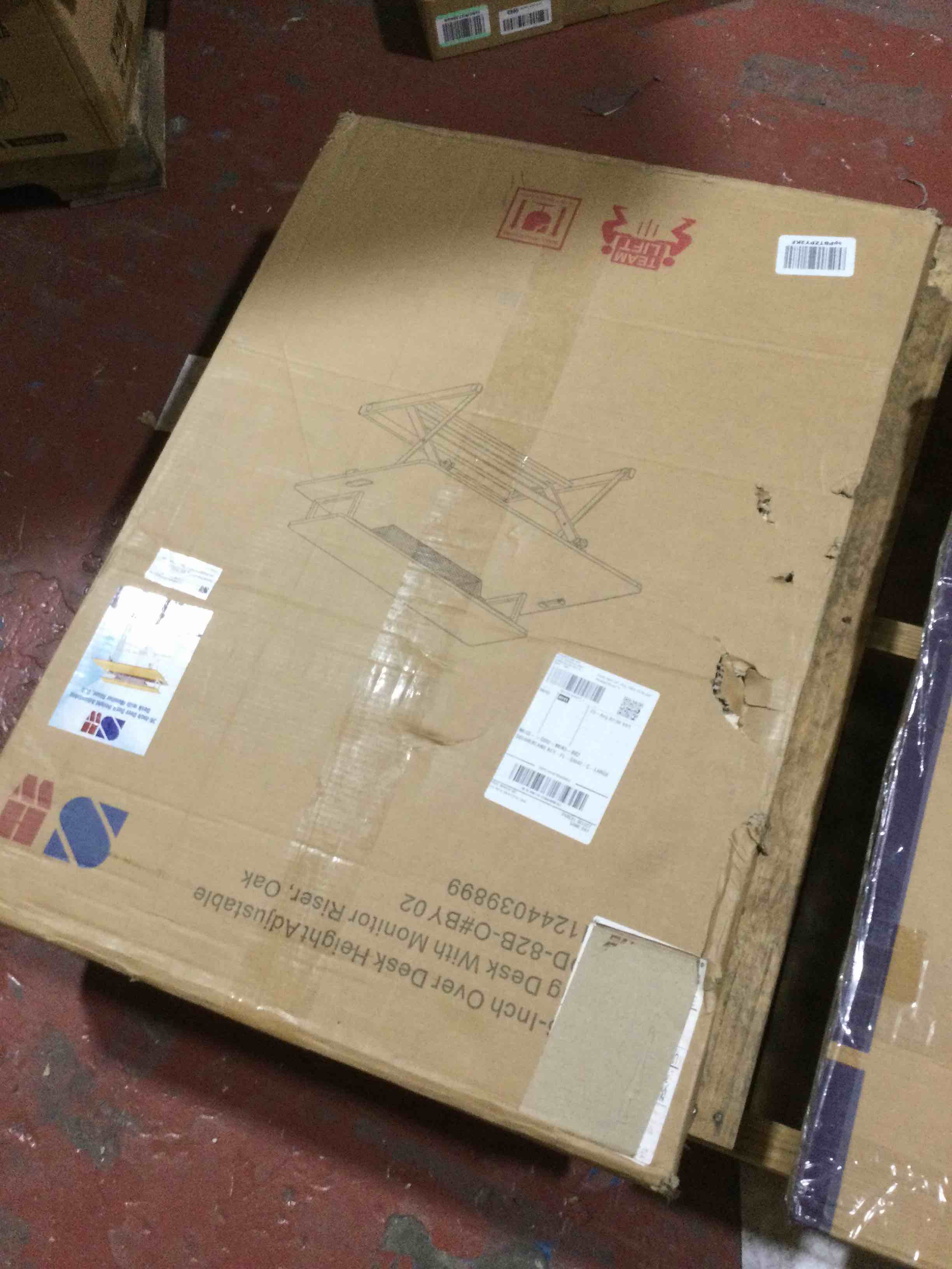https://s3.amazonaws.com/lotting-images-prod/bidfta/GRN4090735_1708725878274.jpeg