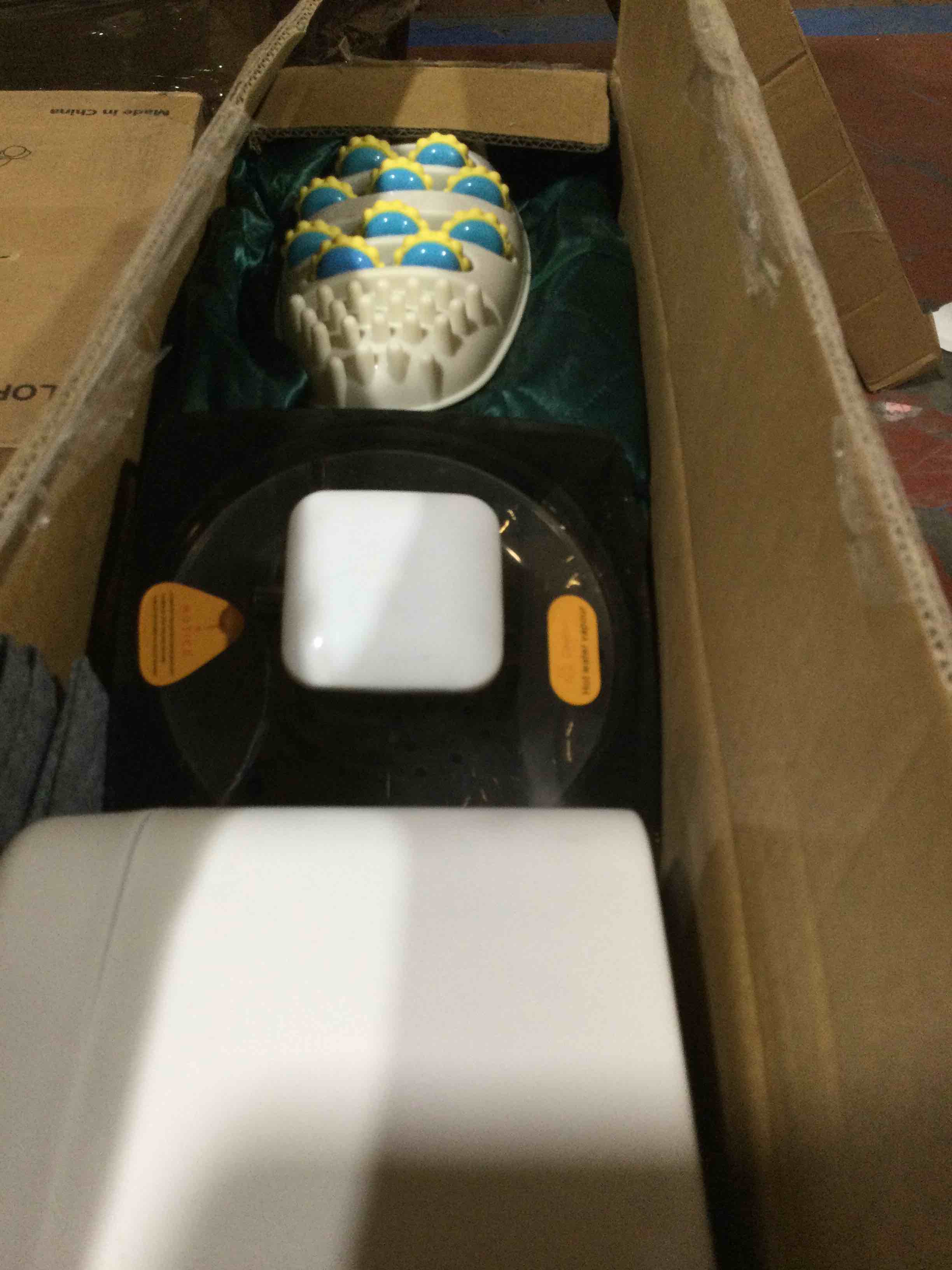 https://s3.amazonaws.com/lotting-images-prod/bidfta/GRN4090775_1708973018186.jpeg