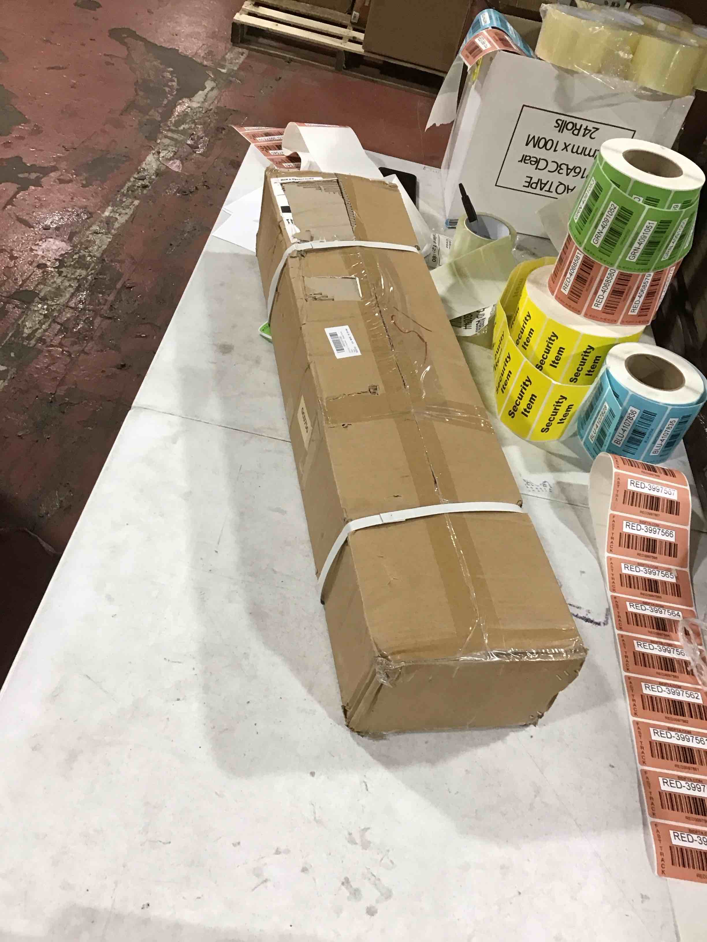 https://s3.amazonaws.com/lotting-images-prod/bidfta/GRN4091037_1708350816825.jpeg