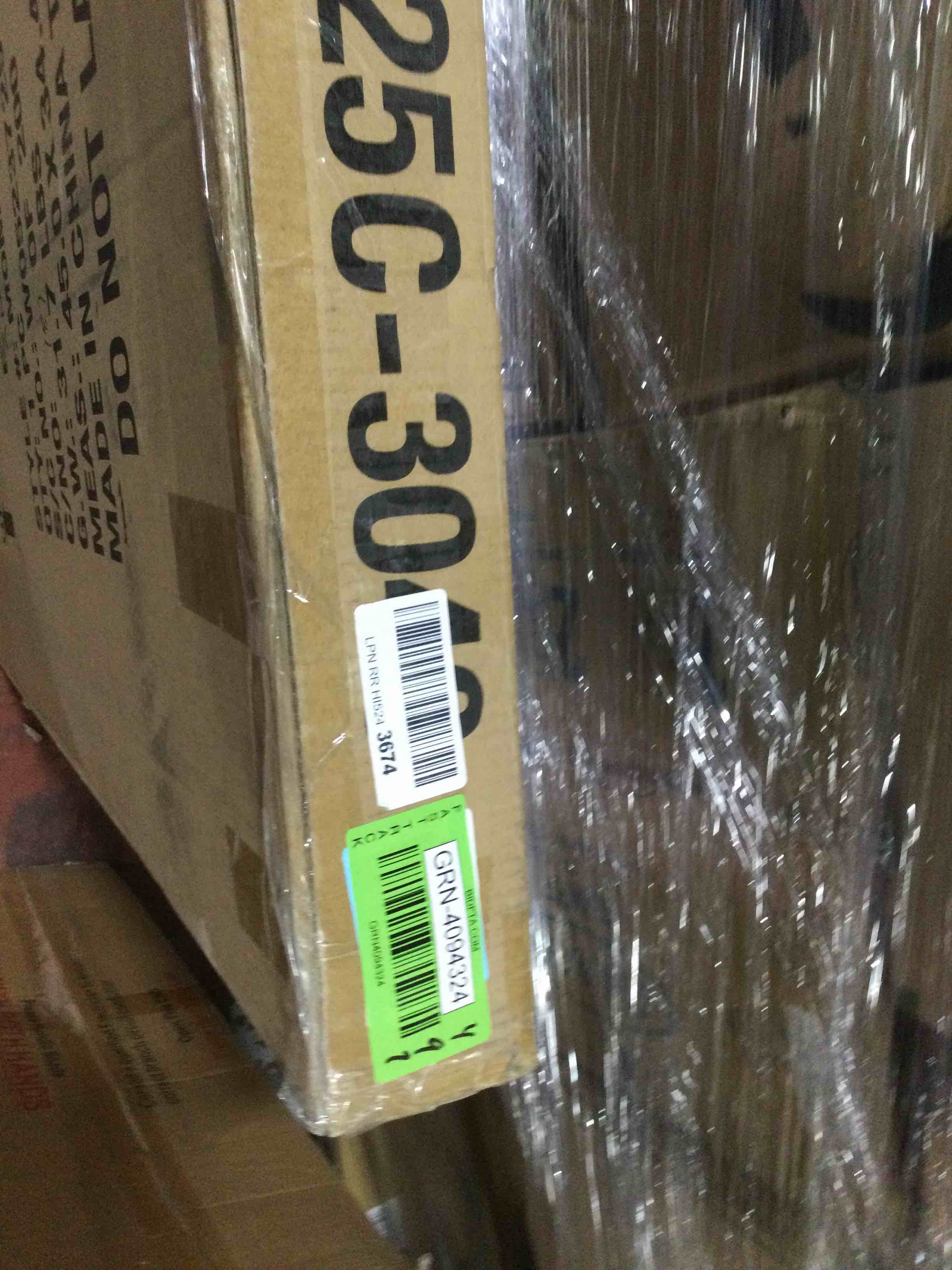 https://s3.amazonaws.com/lotting-images-prod/bidfta/GRN4094324_1706890893487.jpeg