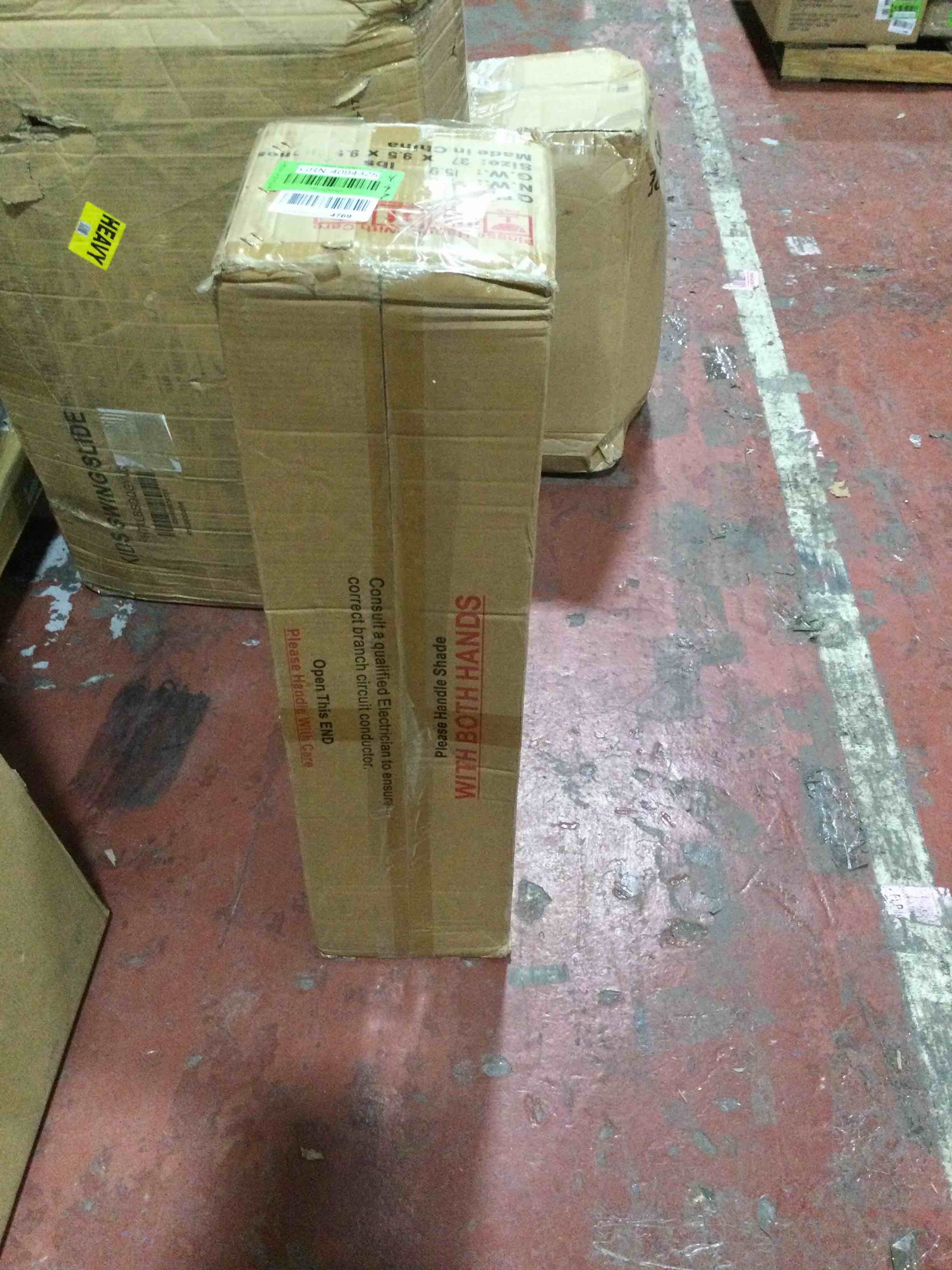 https://s3.amazonaws.com/lotting-images-prod/bidfta/GRN4094325_1706890850717.jpeg