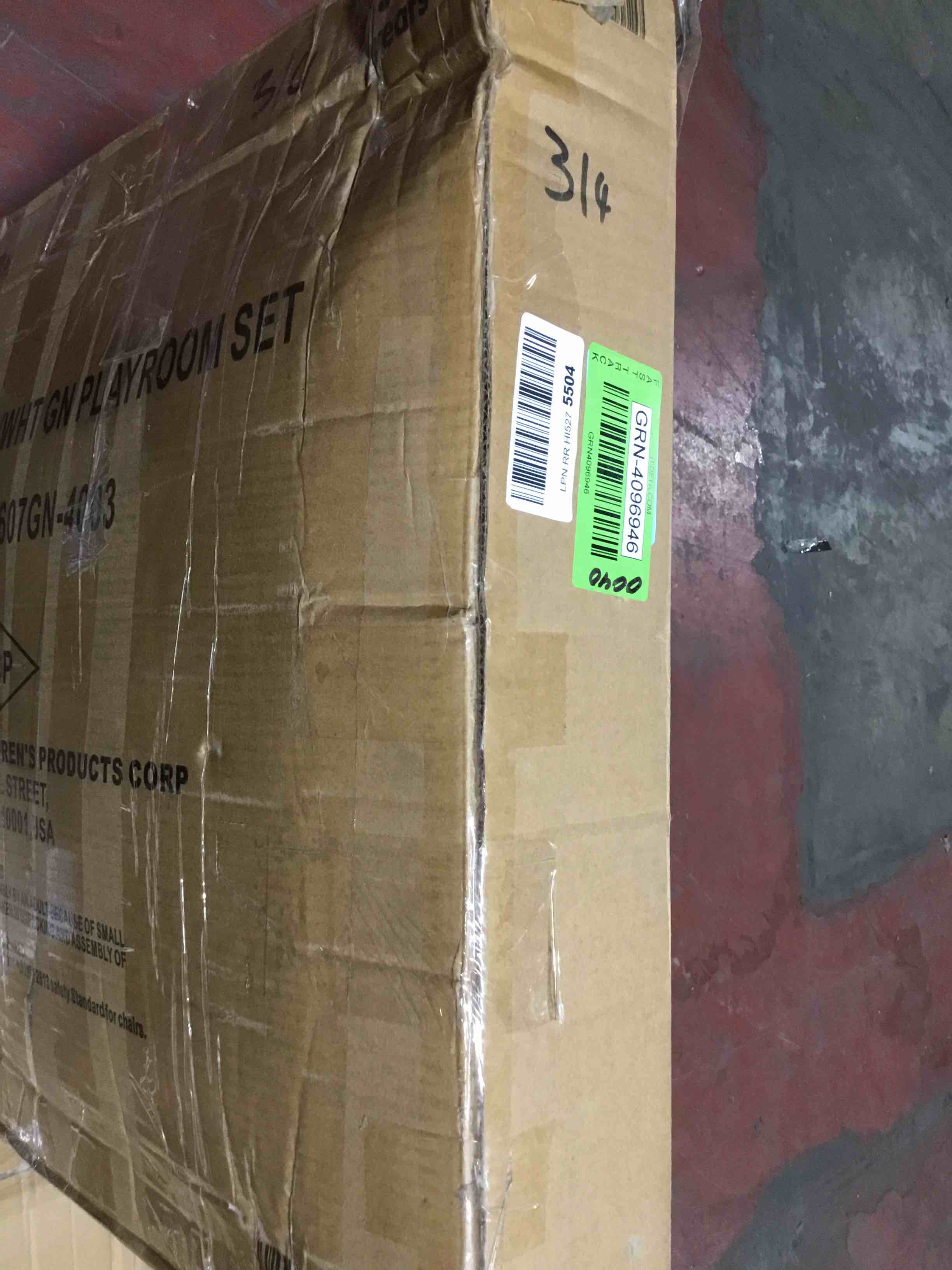 https://s3.amazonaws.com/lotting-images-prod/bidfta/GRN4096946_1704379348495.jpeg