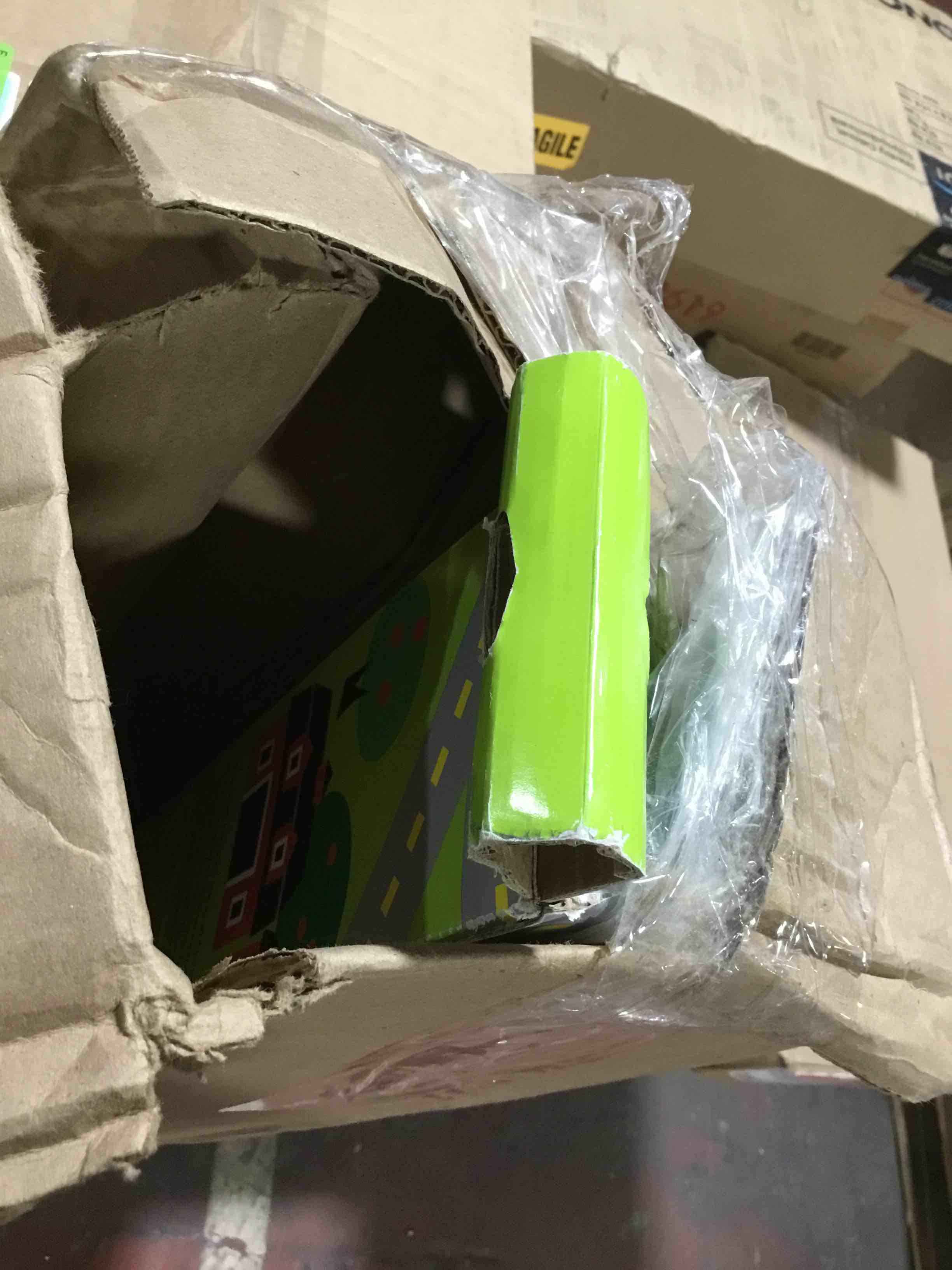 https://s3.amazonaws.com/lotting-images-prod/bidfta/GRN4096960_1704382980162.jpeg