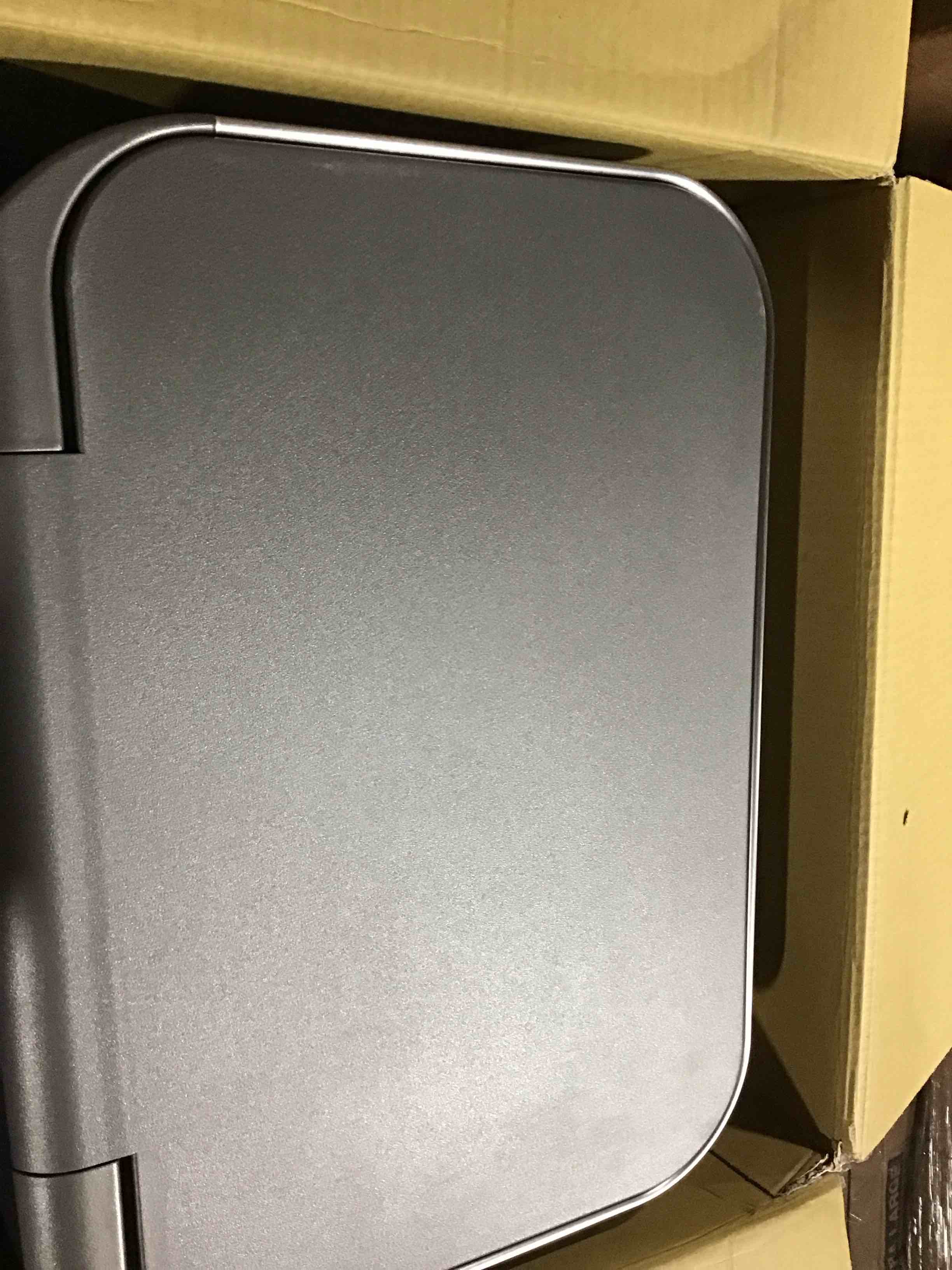 https://s3.amazonaws.com/lotting-images-prod/bidfta/GRN4098920_1709667156351.jpeg