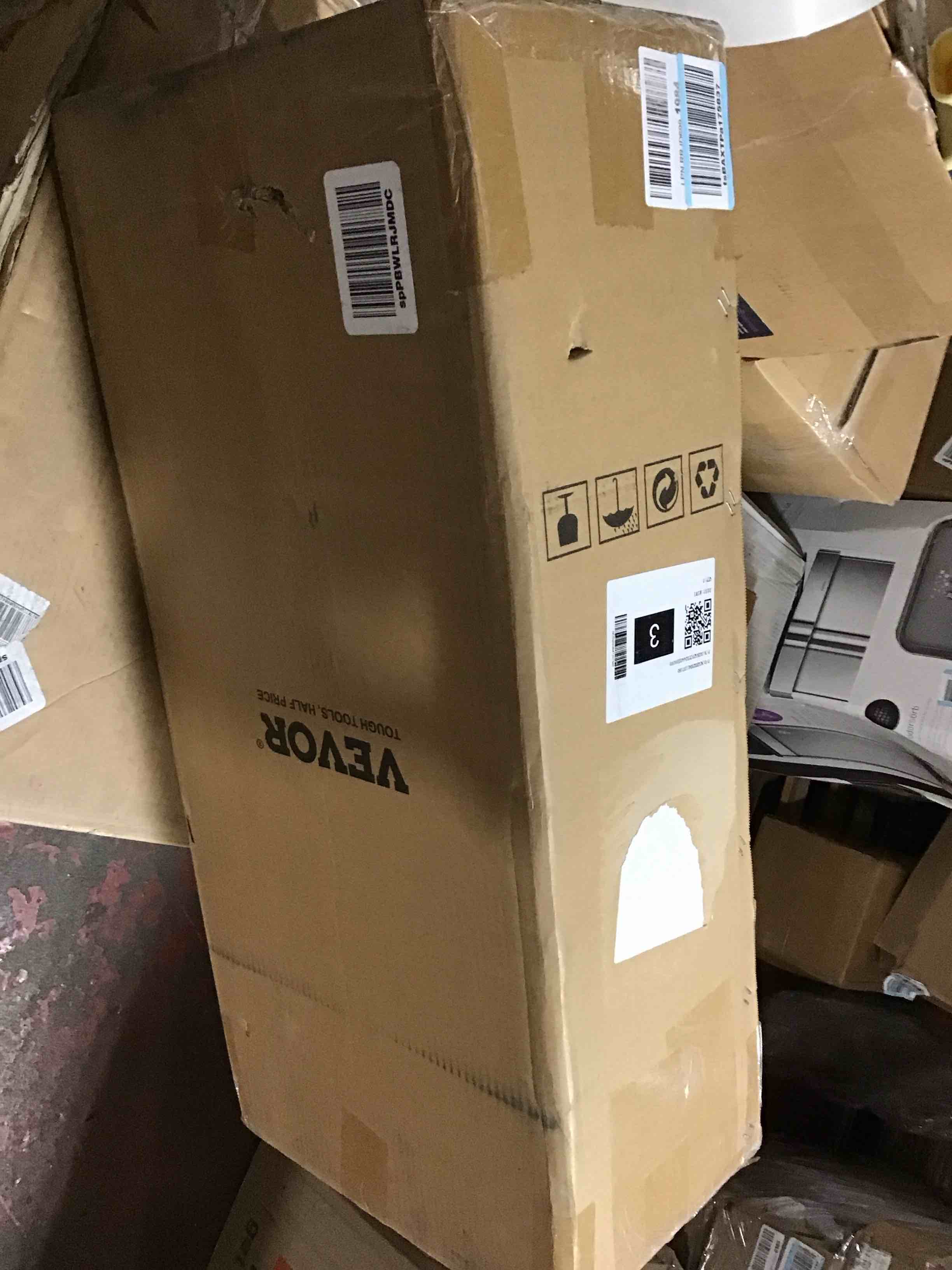 https://s3.amazonaws.com/lotting-images-prod/bidfta/GRN4098923_1709666708677.jpeg