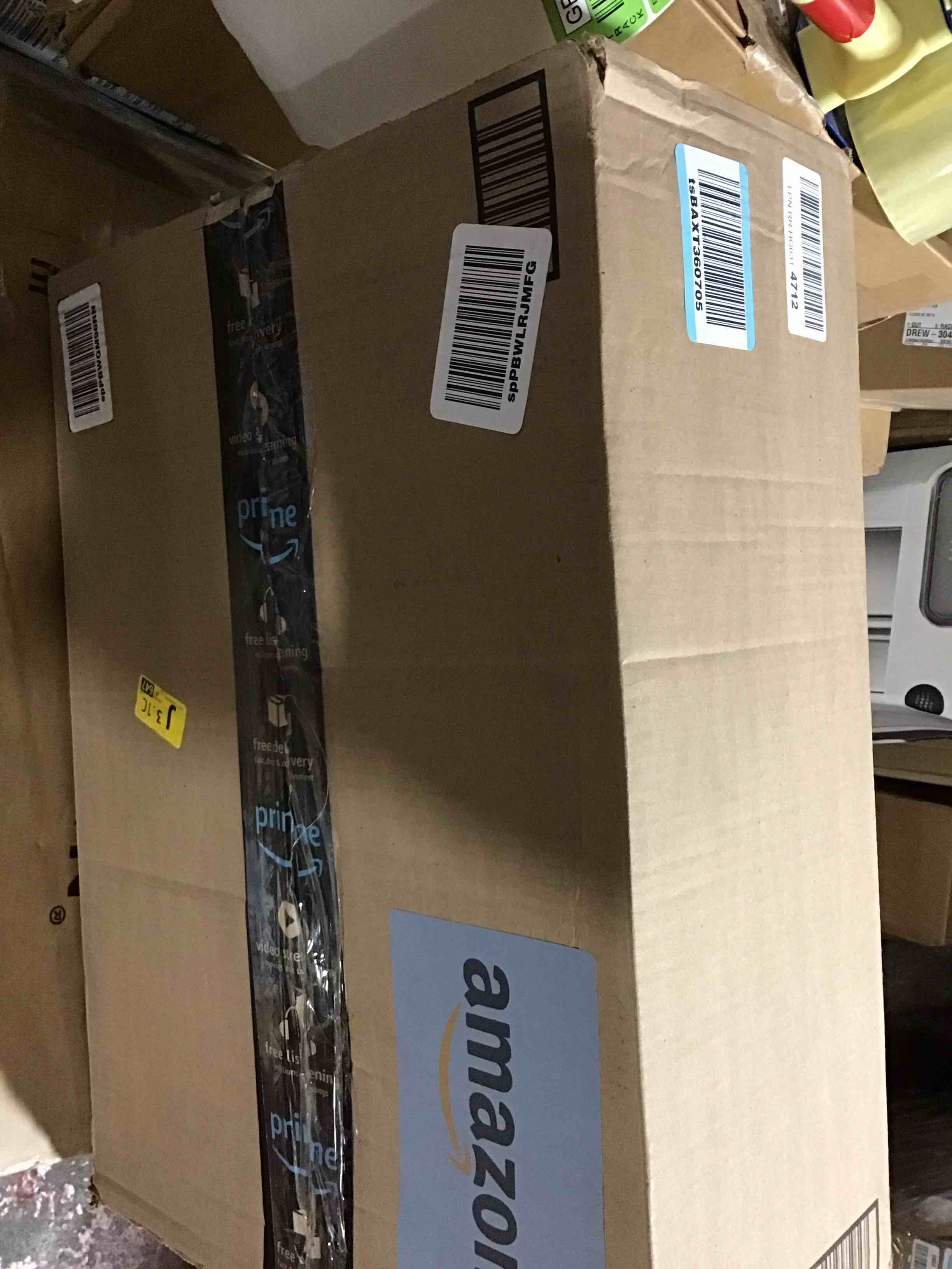 https://s3.amazonaws.com/lotting-images-prod/bidfta/GRN4098926_1709666364662.jpeg