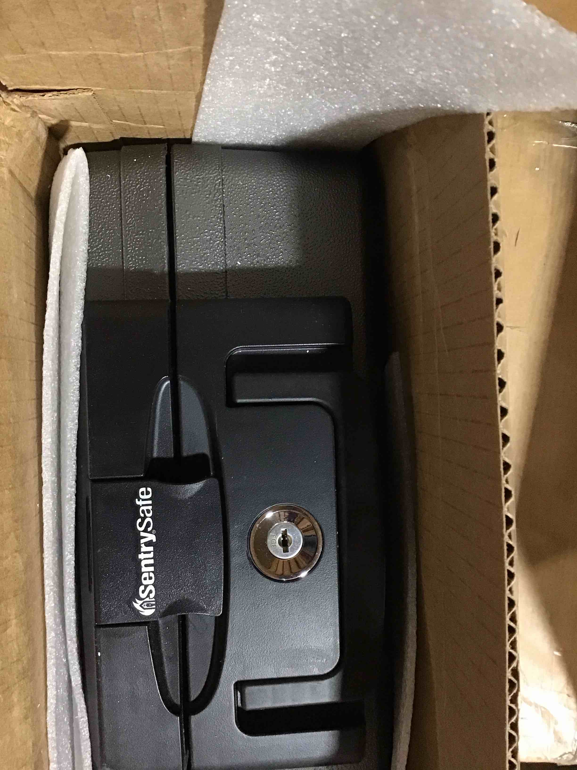 https://s3.amazonaws.com/lotting-images-prod/bidfta/GRN4098932_1709665373564.jpeg