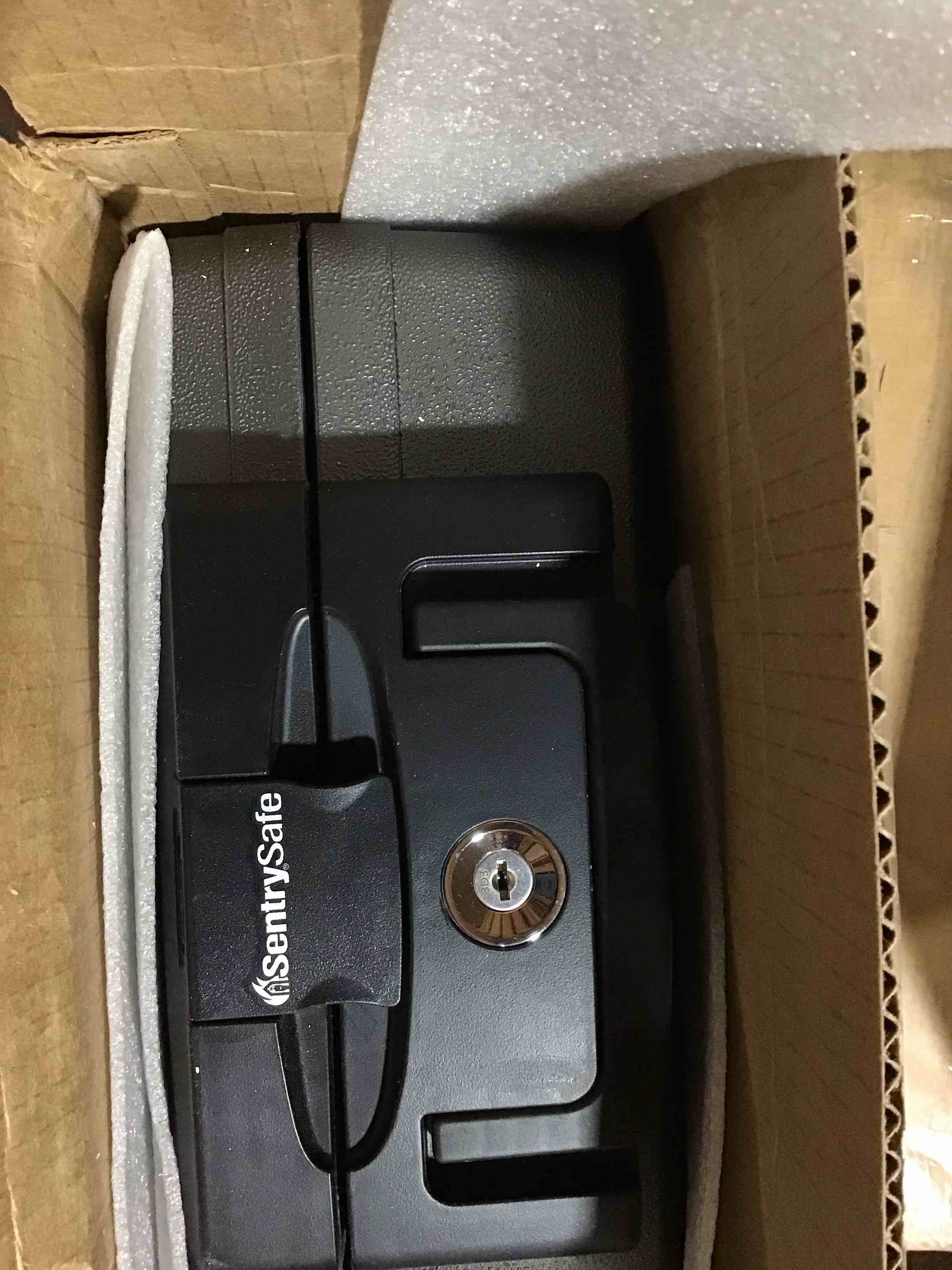 https://s3.amazonaws.com/lotting-images-prod/bidfta/GRN4098932_1709665375463.jpeg