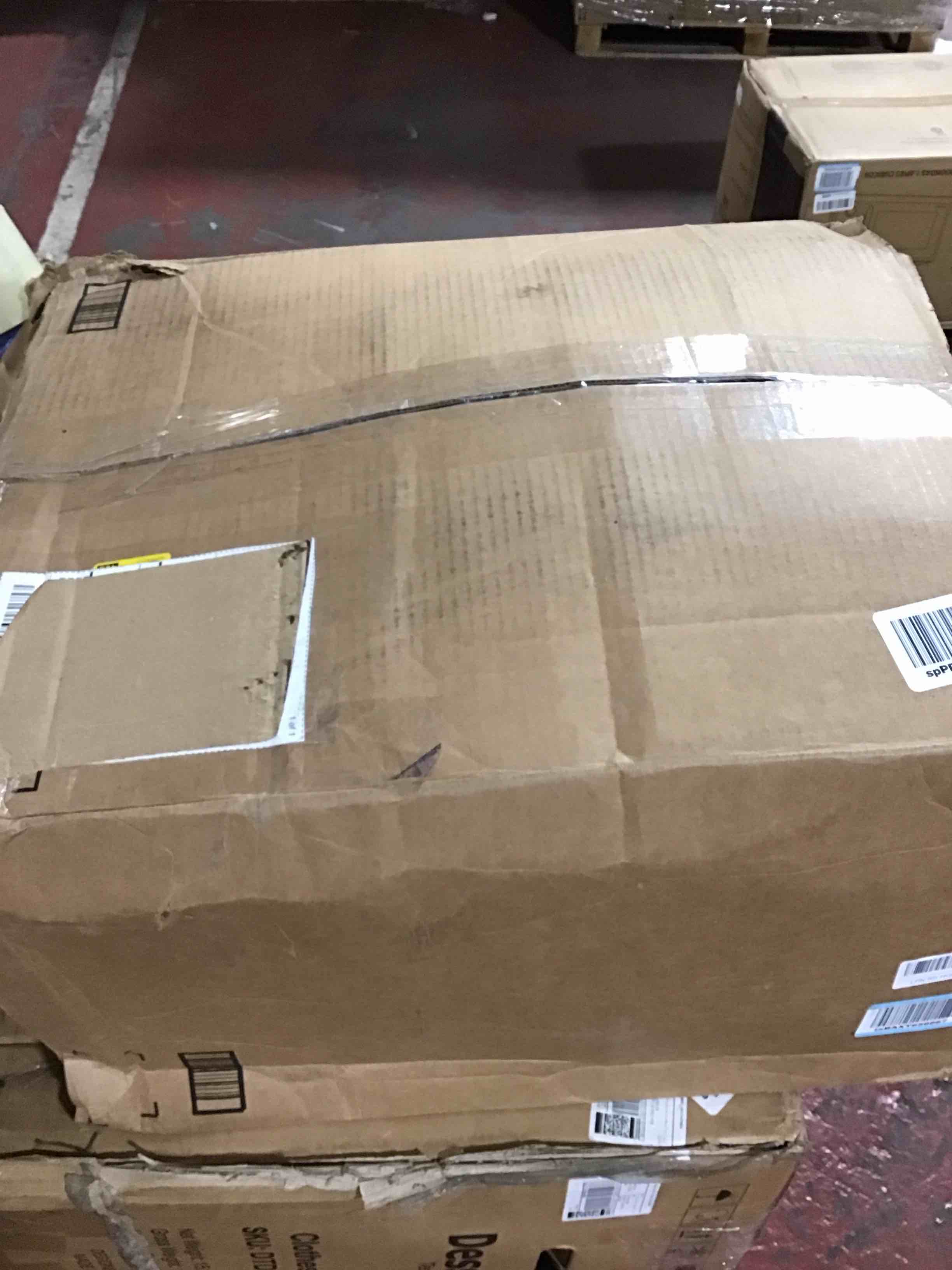 https://s3.amazonaws.com/lotting-images-prod/bidfta/GRN4098938_1709664155254.jpeg