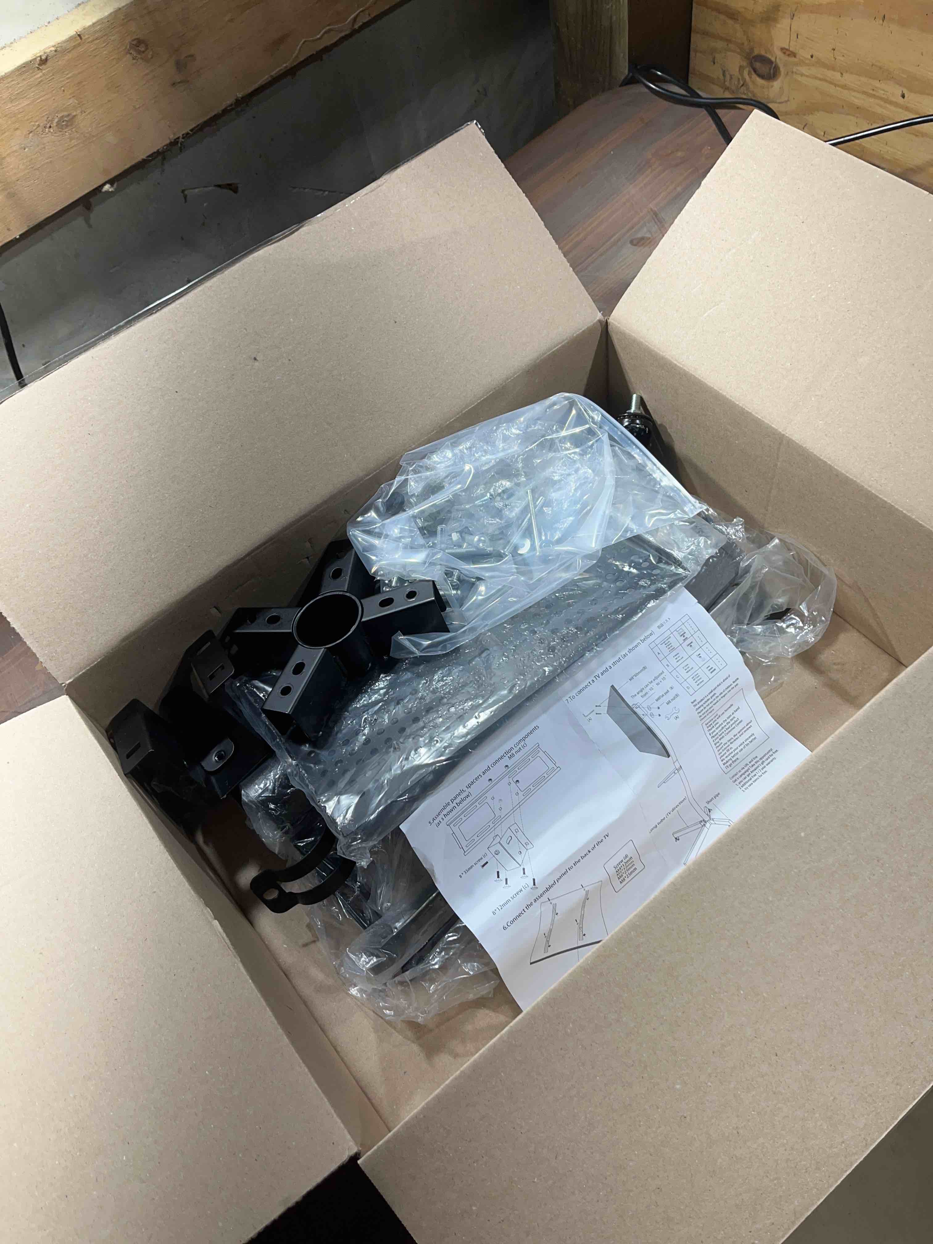 https://s3.amazonaws.com/lotting-images-prod/bidfta/GRN4118022_1670707168783.jpeg