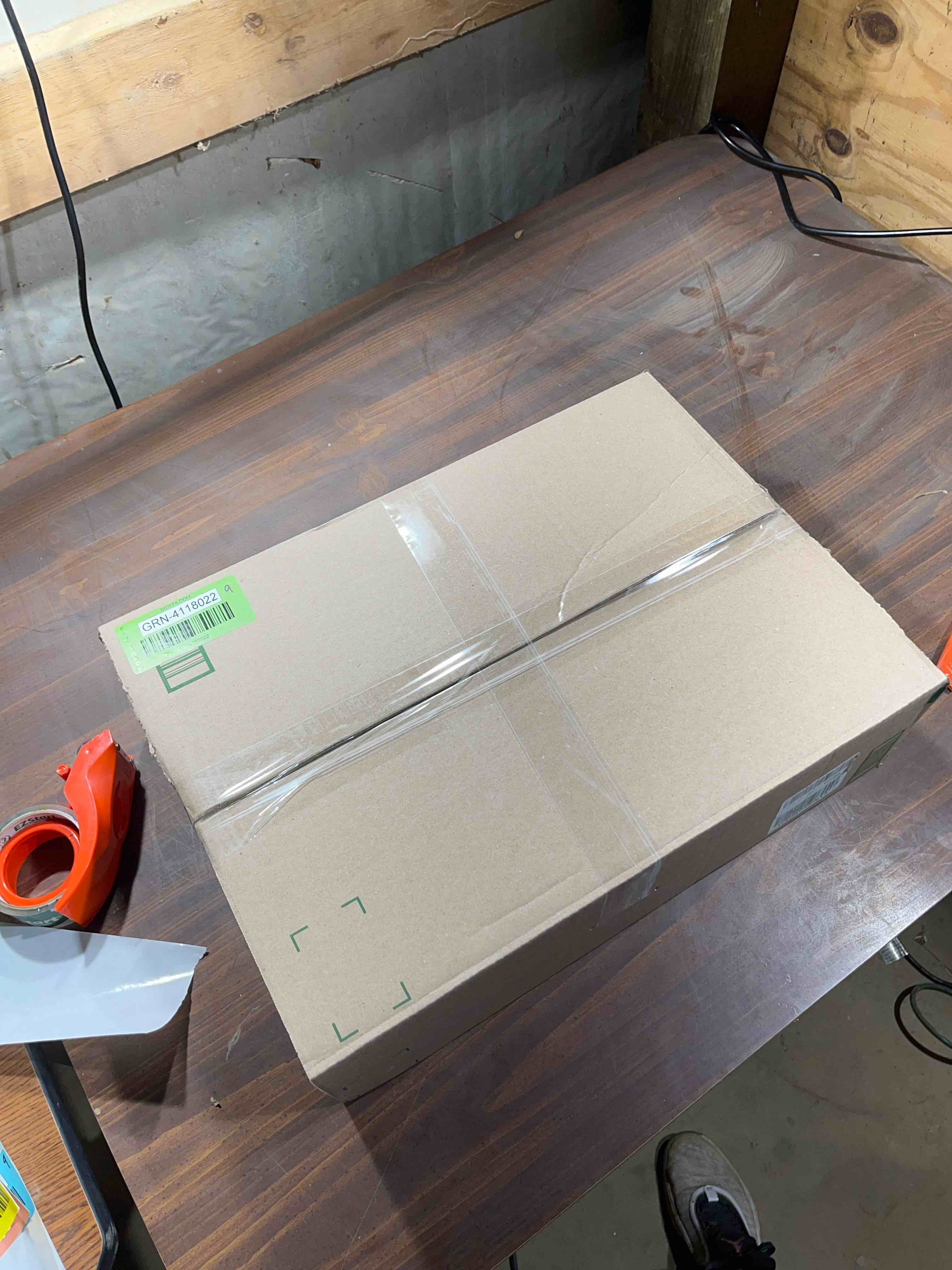 https://s3.amazonaws.com/lotting-images-prod/bidfta/GRN4118022_1670707188752.jpeg