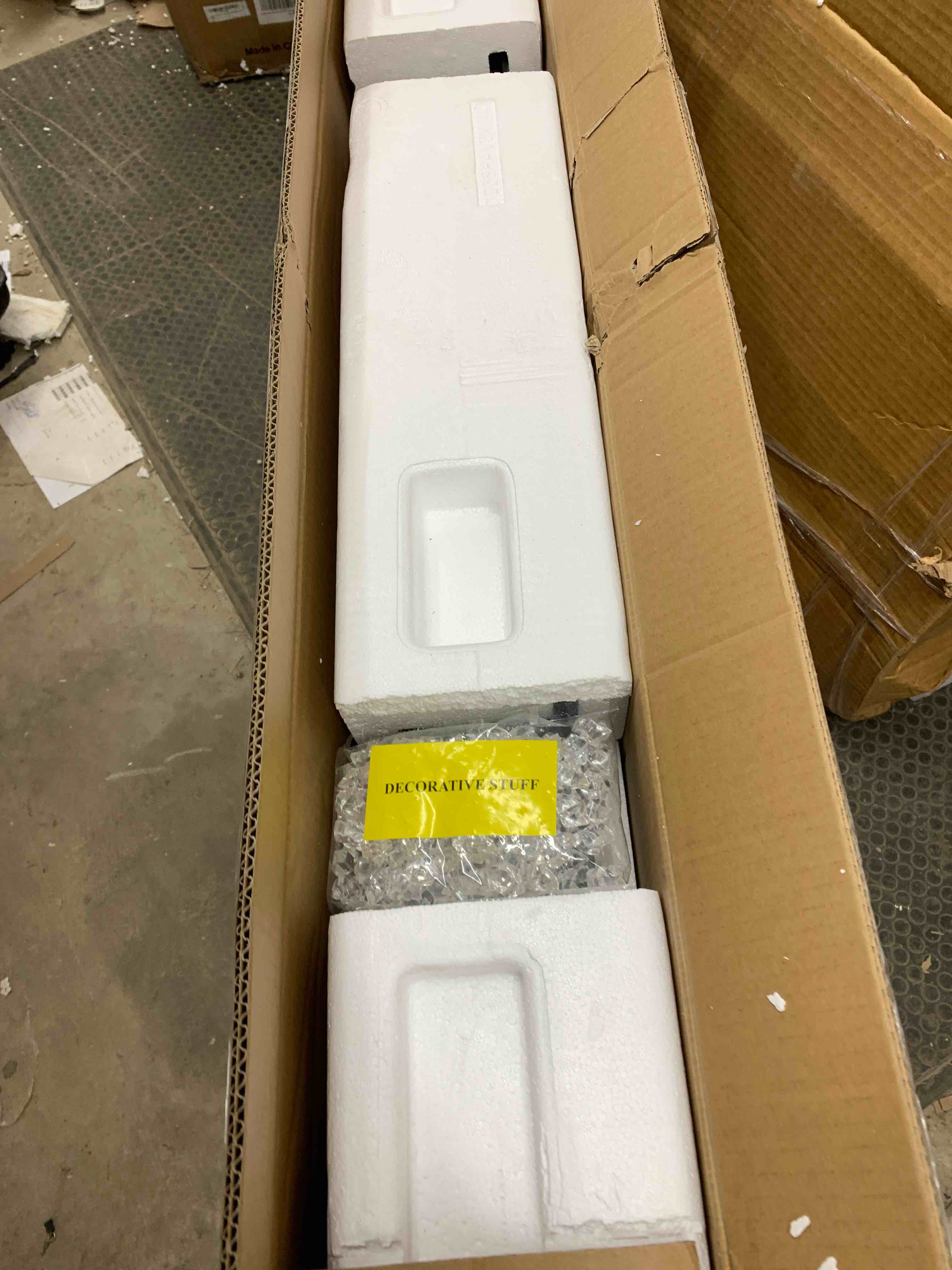 https://s3.amazonaws.com/lotting-images-prod/bidfta/GRN4120541_1677856786852.jpeg