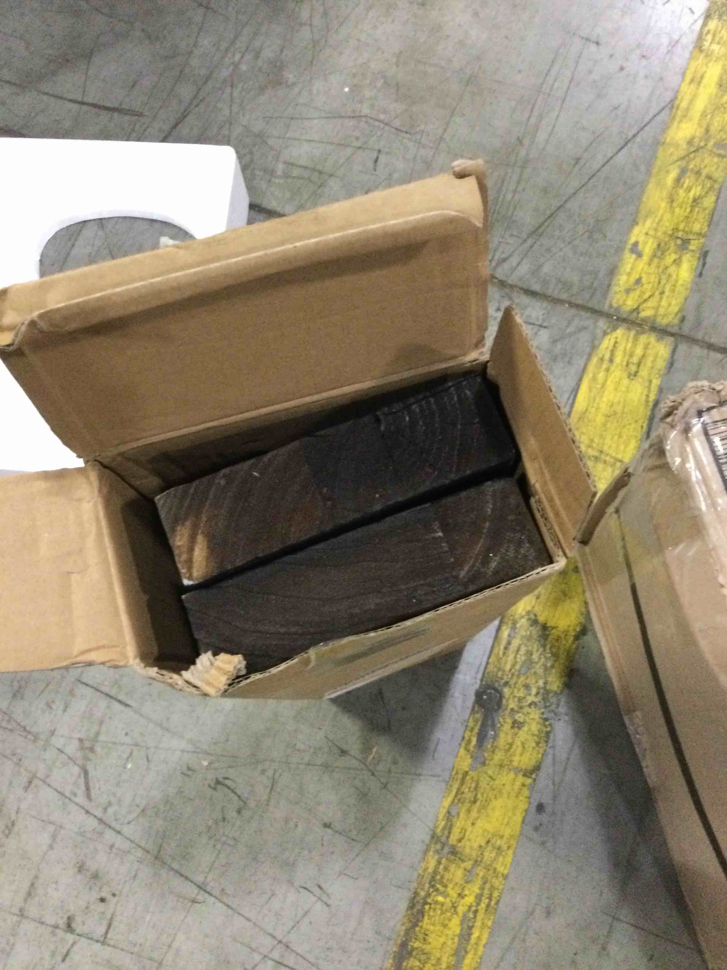 https://s3.amazonaws.com/lotting-images-prod/bidfta/GRN4138654_1695842873342.jpeg