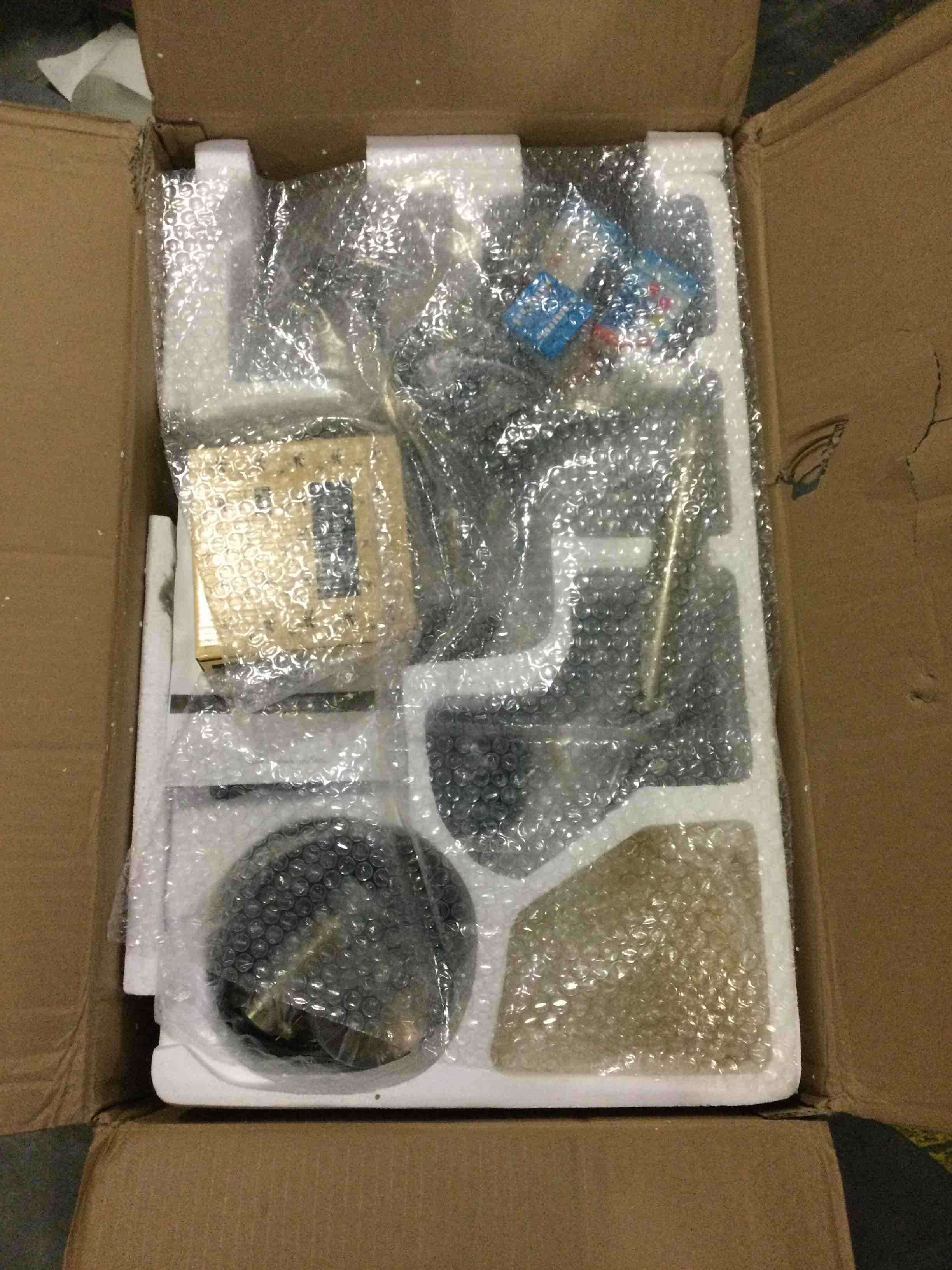 https://s3.amazonaws.com/lotting-images-prod/bidfta/GRN4140548_1696251910908.jpeg