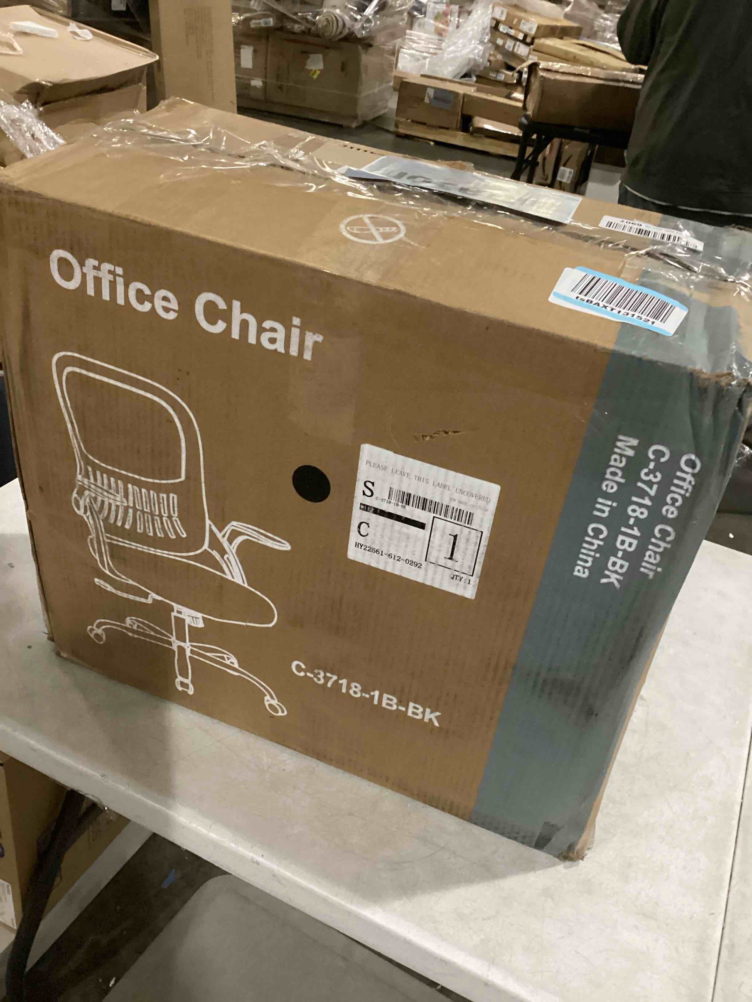 https://s3.amazonaws.com/lotting-images-prod/bidfta/GRN4145383_1710436217869.jpeg