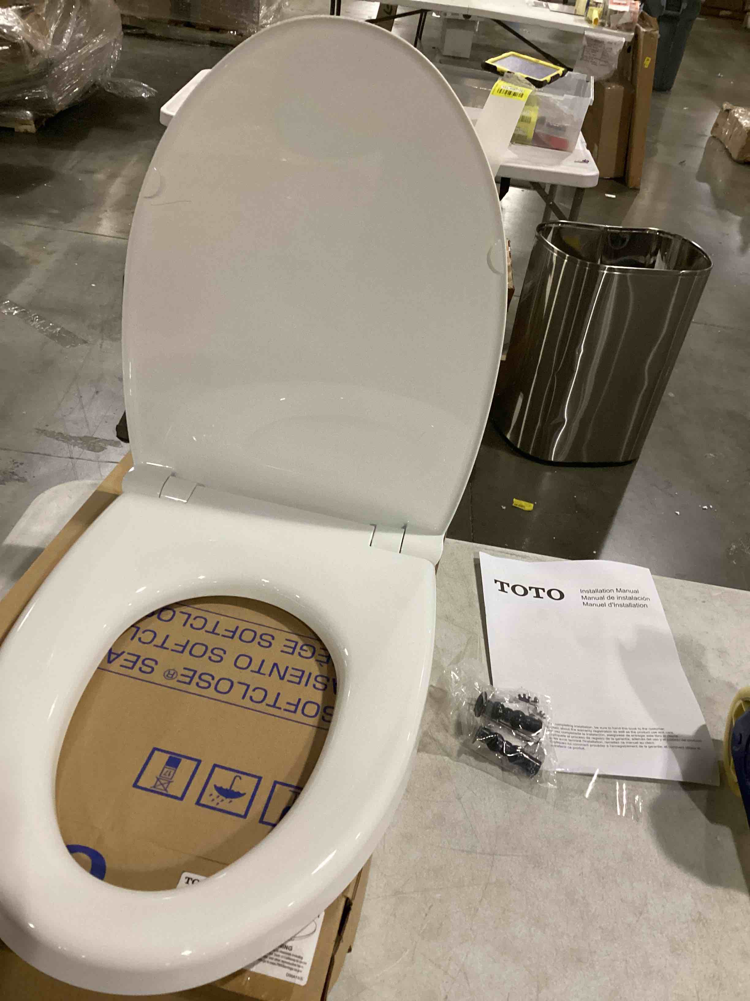 https://s3.amazonaws.com/lotting-images-prod/bidfta/GRN4145796_1710938008805.jpeg