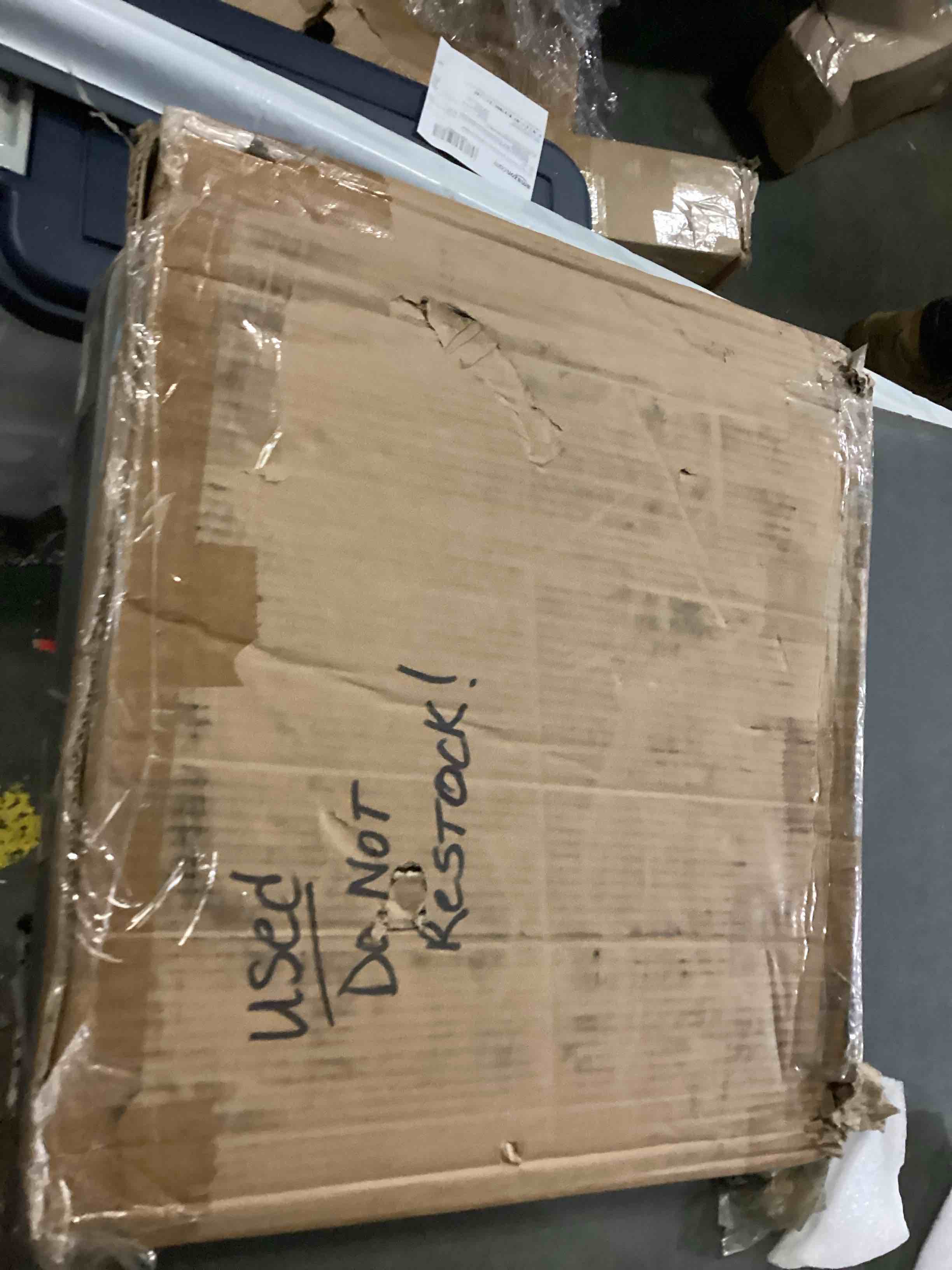 https://s3.amazonaws.com/lotting-images-prod/bidfta/GRN4147202_1710523470101.jpeg