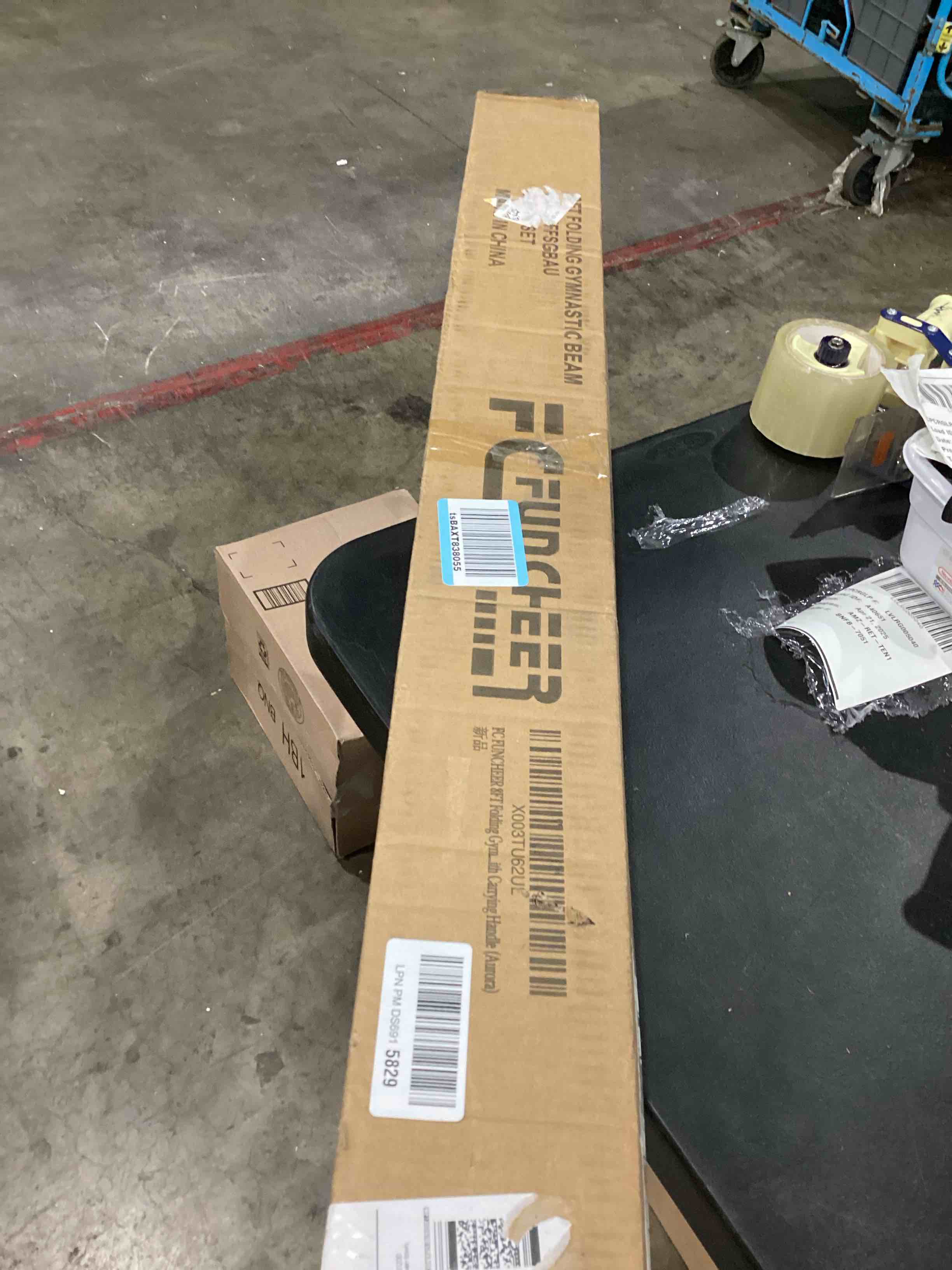 https://s3.amazonaws.com/lotting-images-prod/bidfta/GRN4240220_1746127258219.jpeg