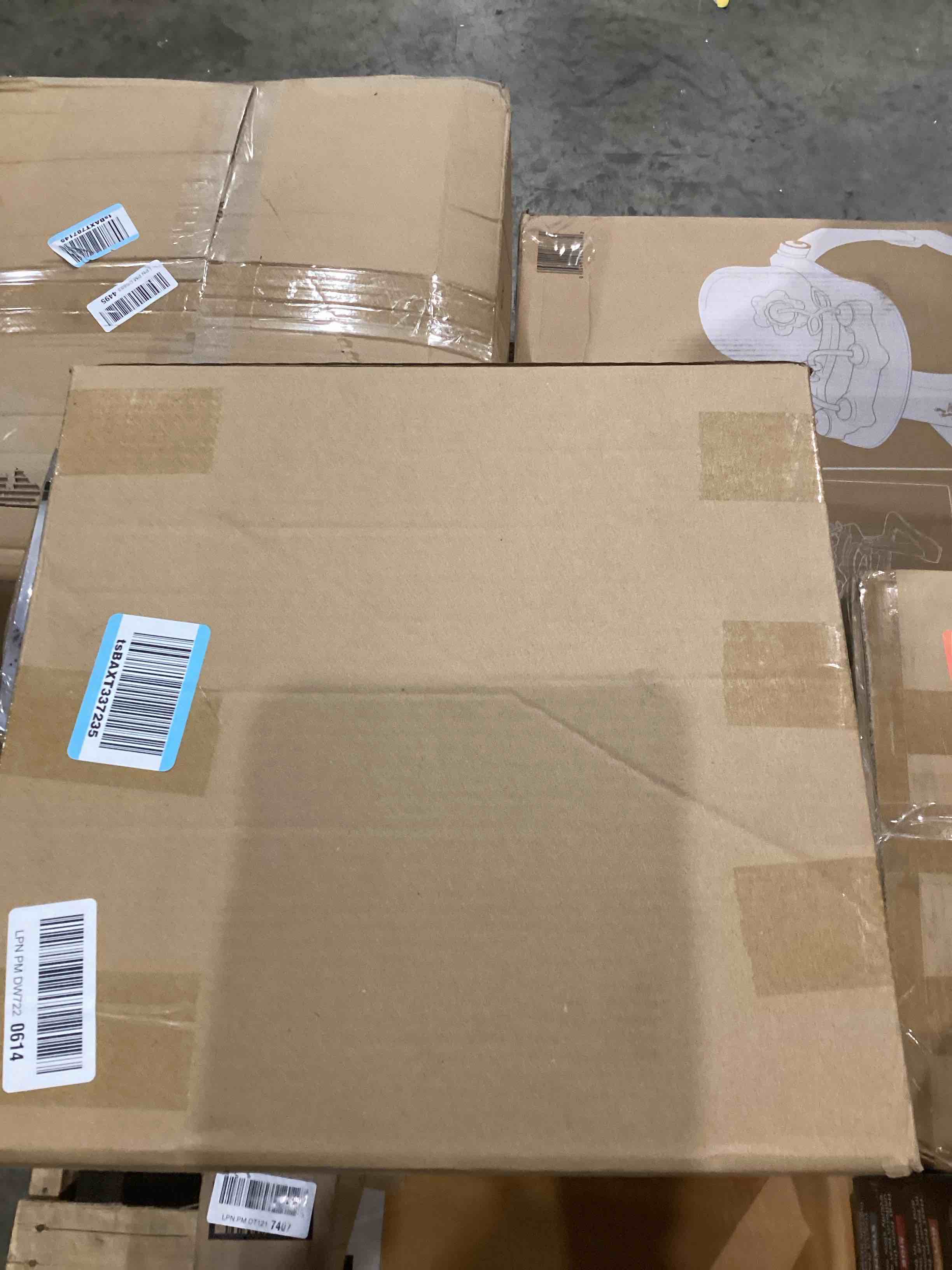 https://s3.amazonaws.com/lotting-images-prod/bidfta/GRN4240371_1746199151214.jpeg