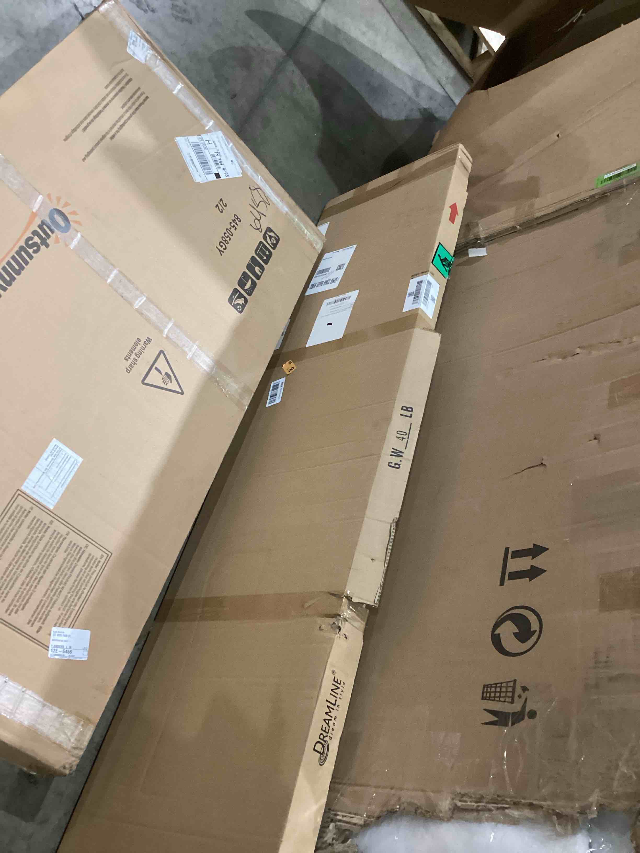 https://s3.amazonaws.com/lotting-images-prod/bidfta/GRN4240382_1746185619279.jpeg