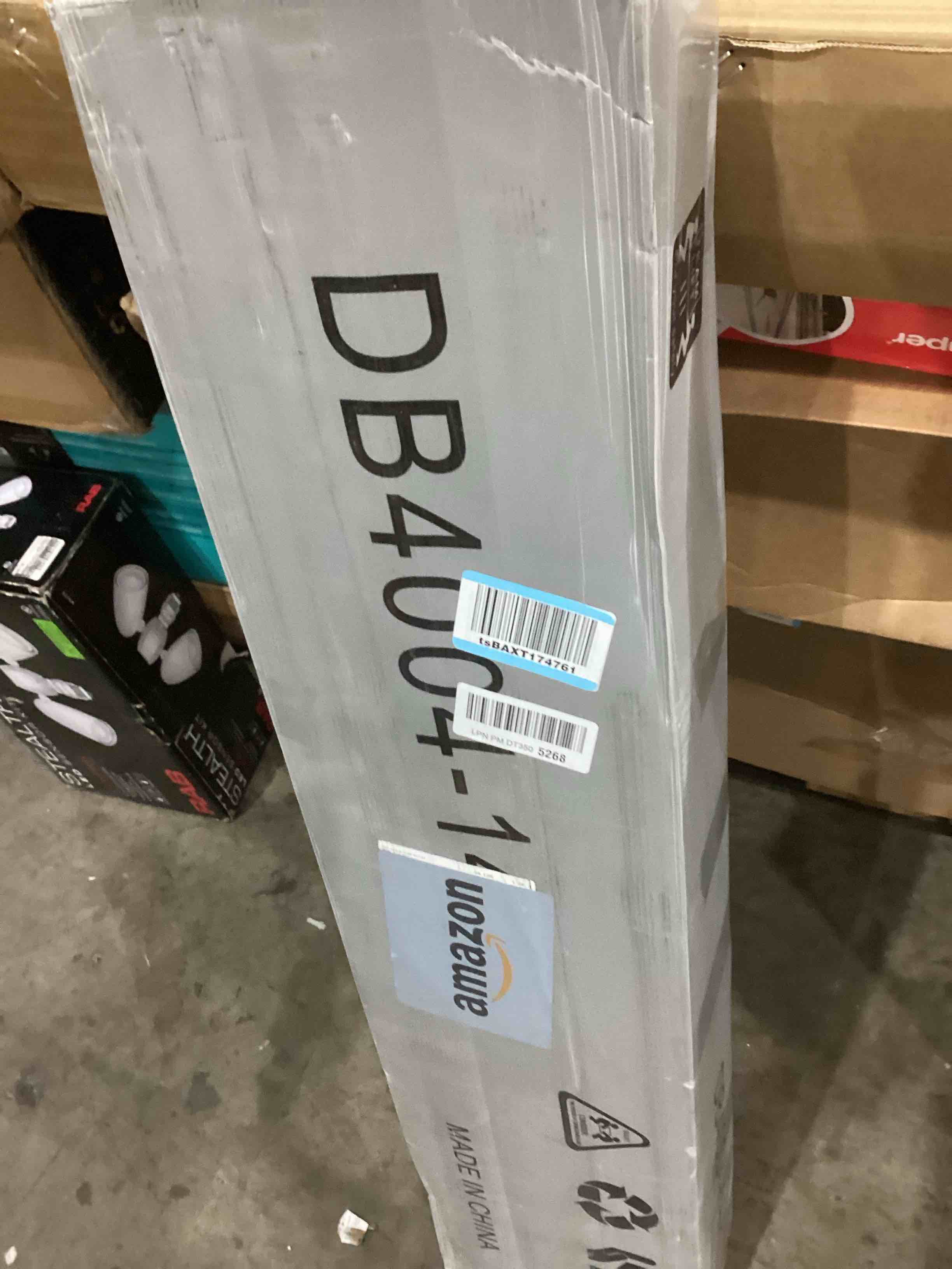 https://s3.amazonaws.com/lotting-images-prod/bidfta/GRN4240516_1746210373056.jpeg