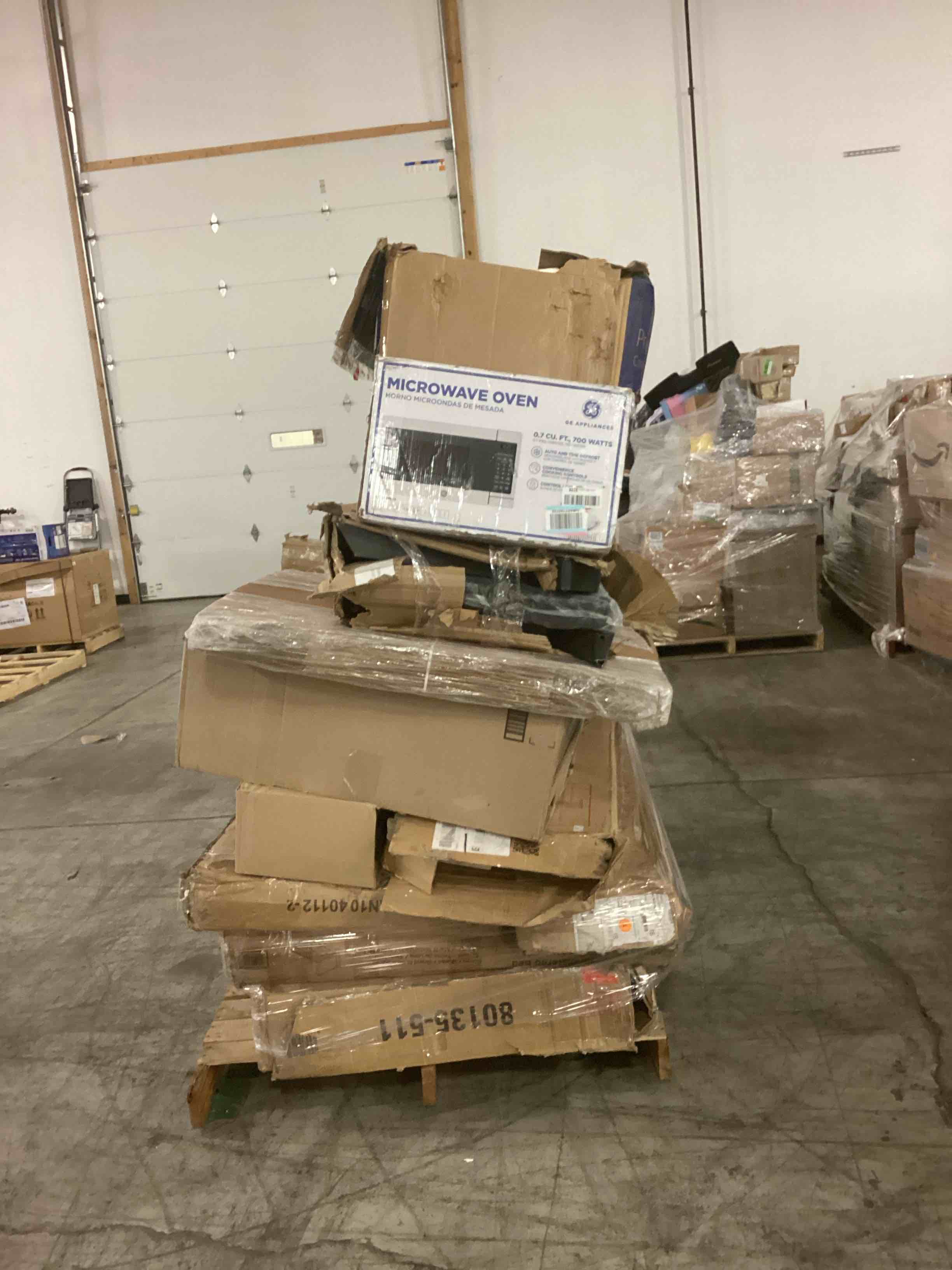 https://s3.amazonaws.com/lotting-images-prod/bidfta/GRN4243800_1719240713319.jpeg