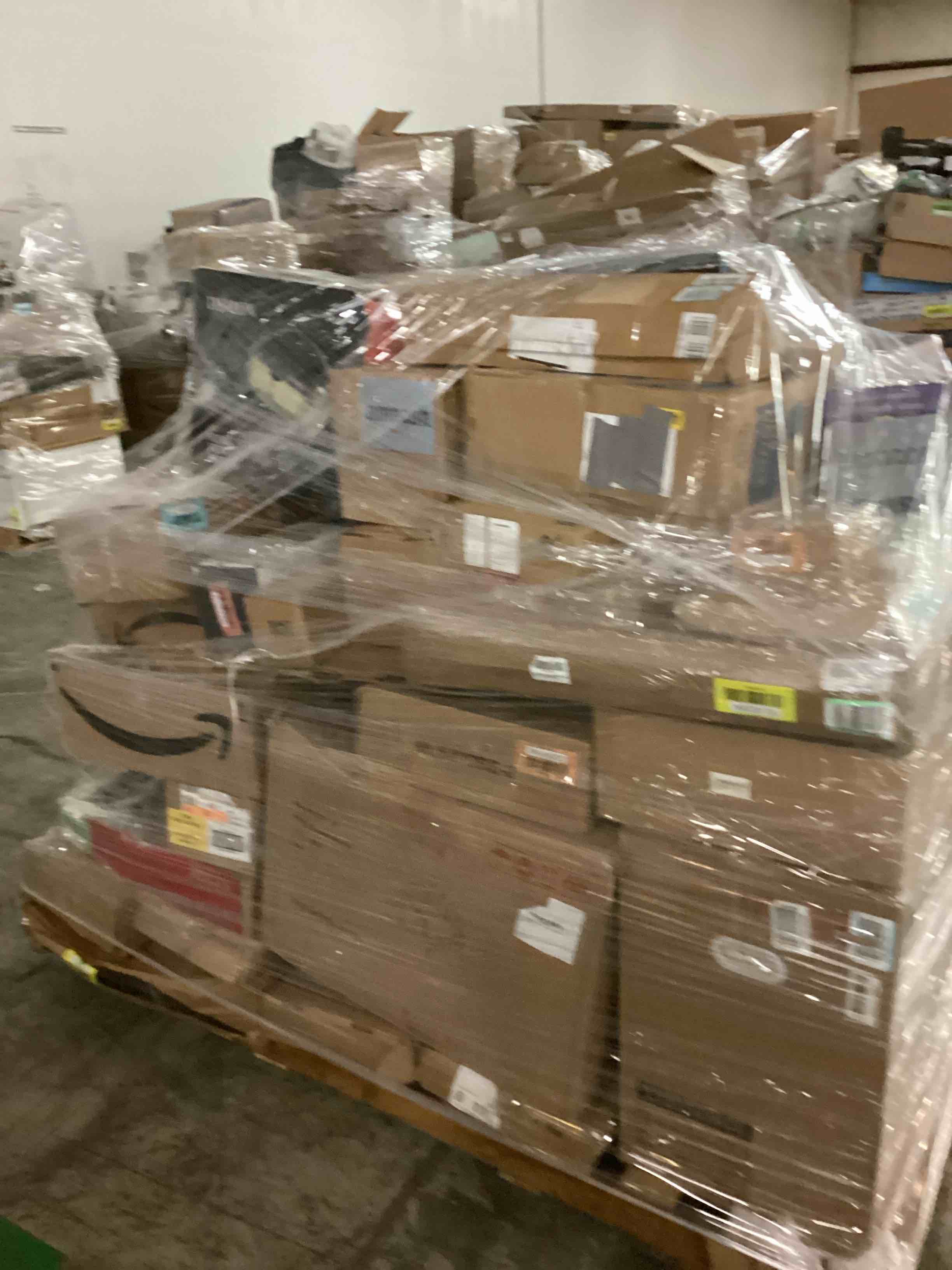 https://s3.amazonaws.com/lotting-images-prod/bidfta/GRN4243804_1719241814491.jpeg