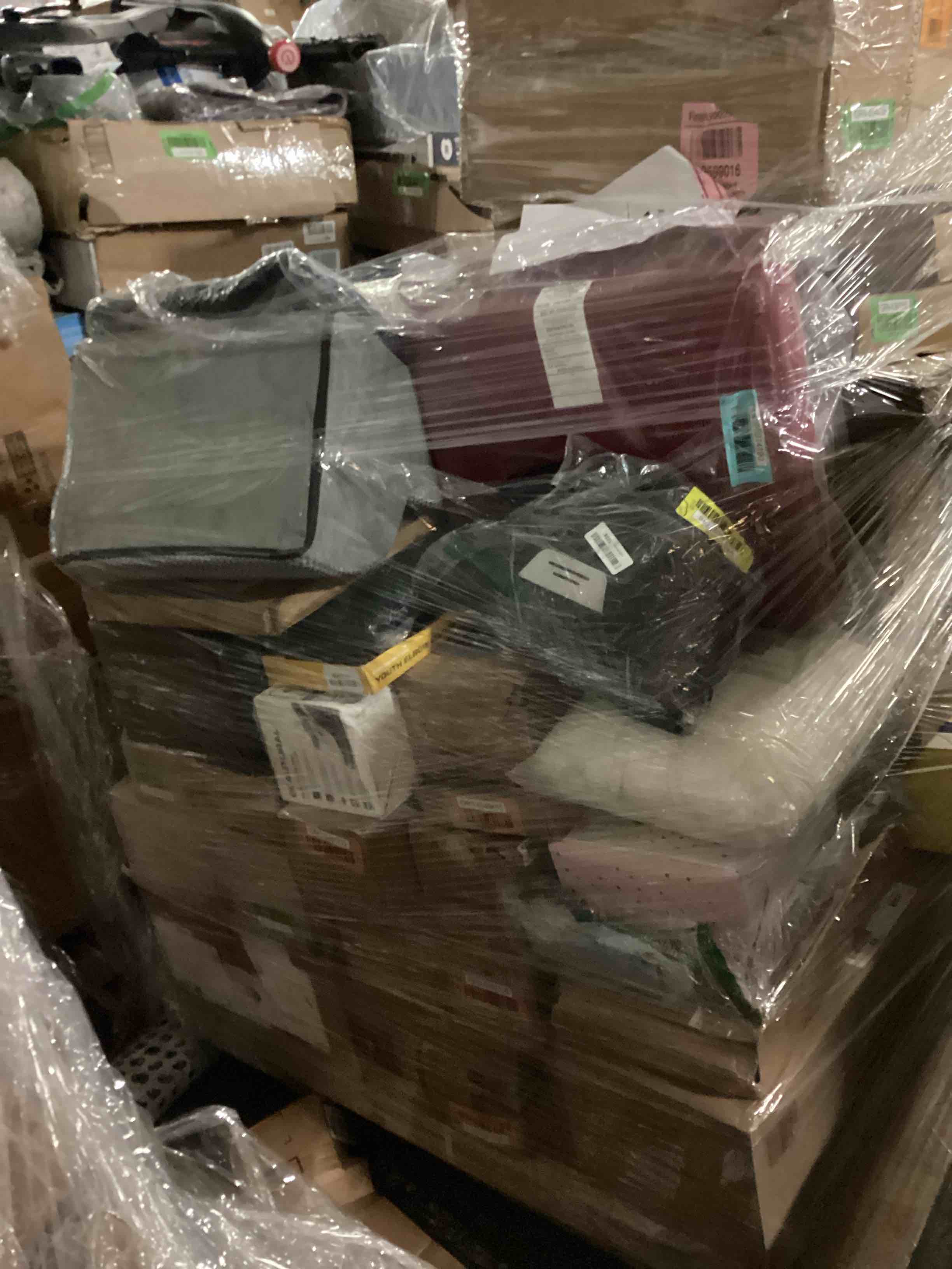 https://s3.amazonaws.com/lotting-images-prod/bidfta/GRN4243810_1719263286883.jpeg