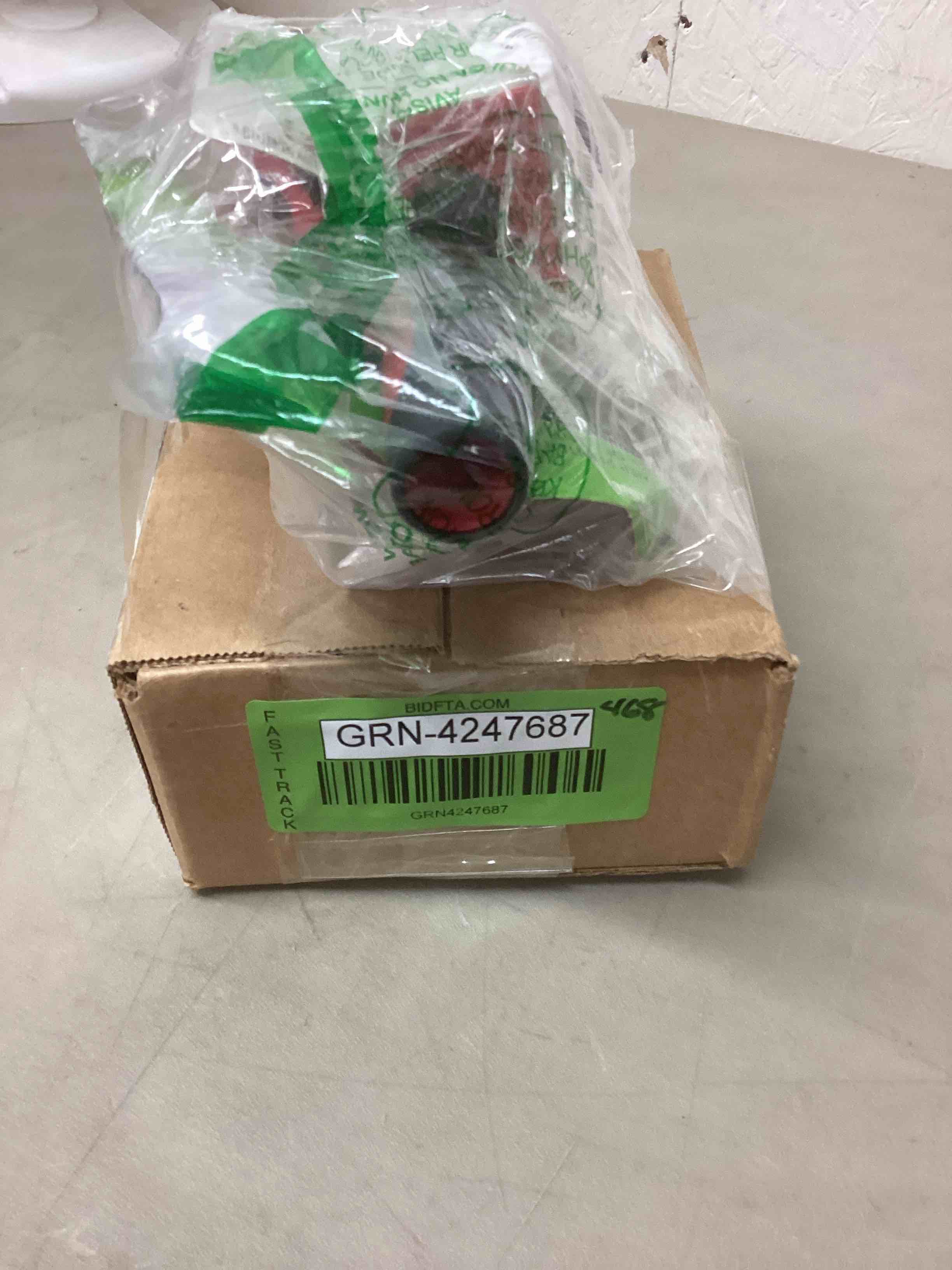https://s3.amazonaws.com/lotting-images-prod/bidfta/GRN4247687_1686091397842.jpeg