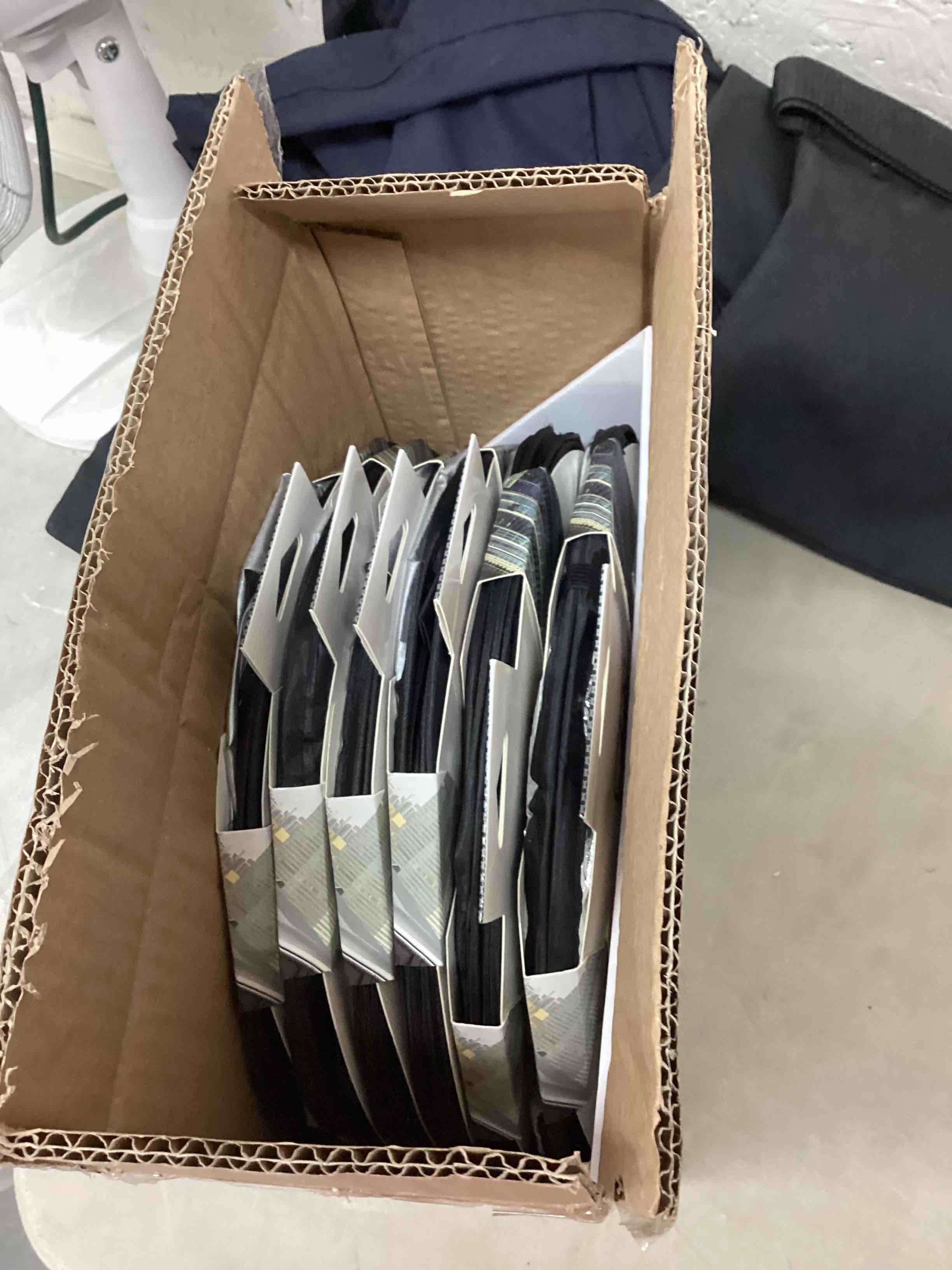 https://s3.amazonaws.com/lotting-images-prod/bidfta/GRN4248019_1686789541752.jpeg